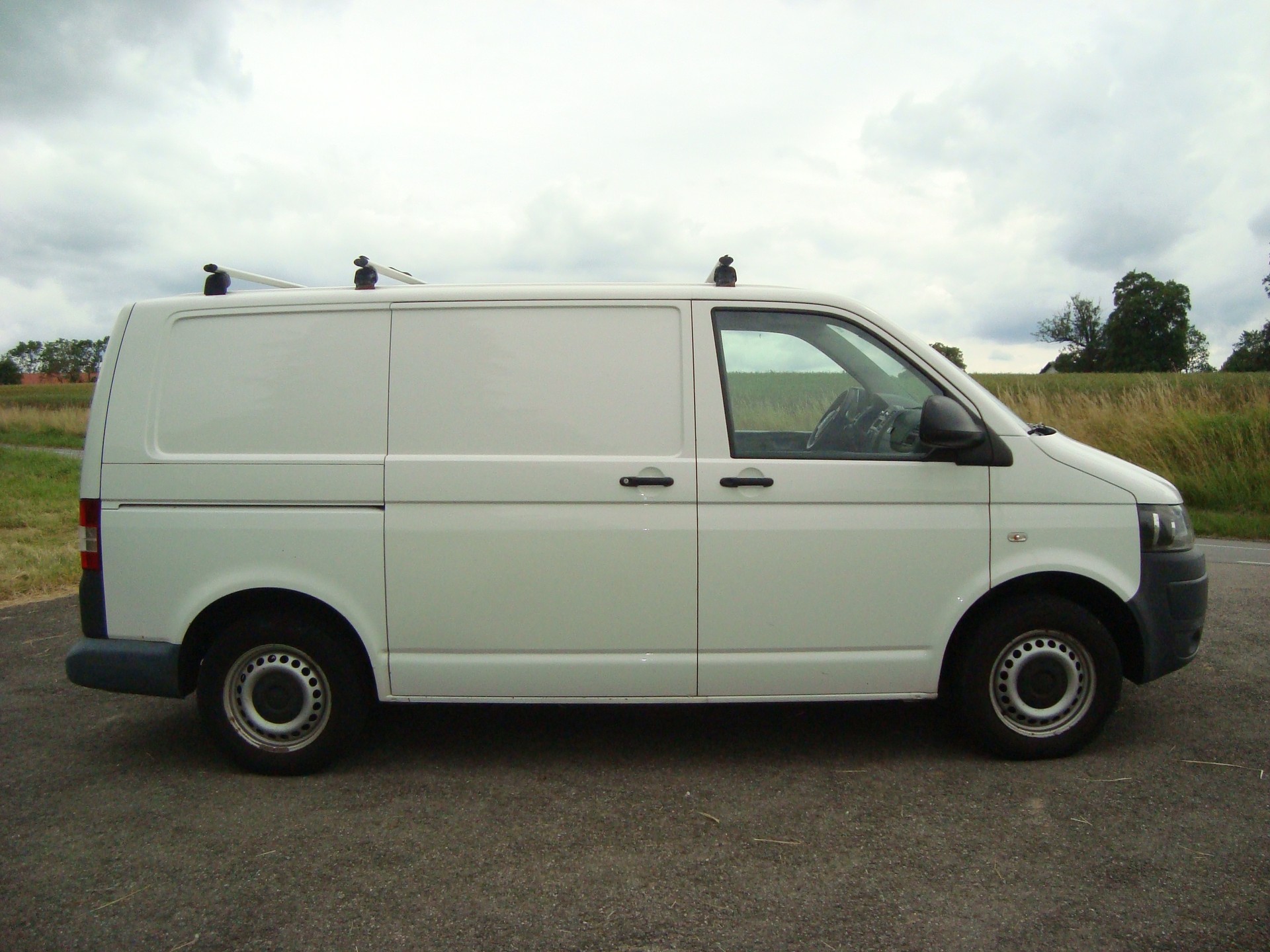 VW T5 2.0 TDI-image-6