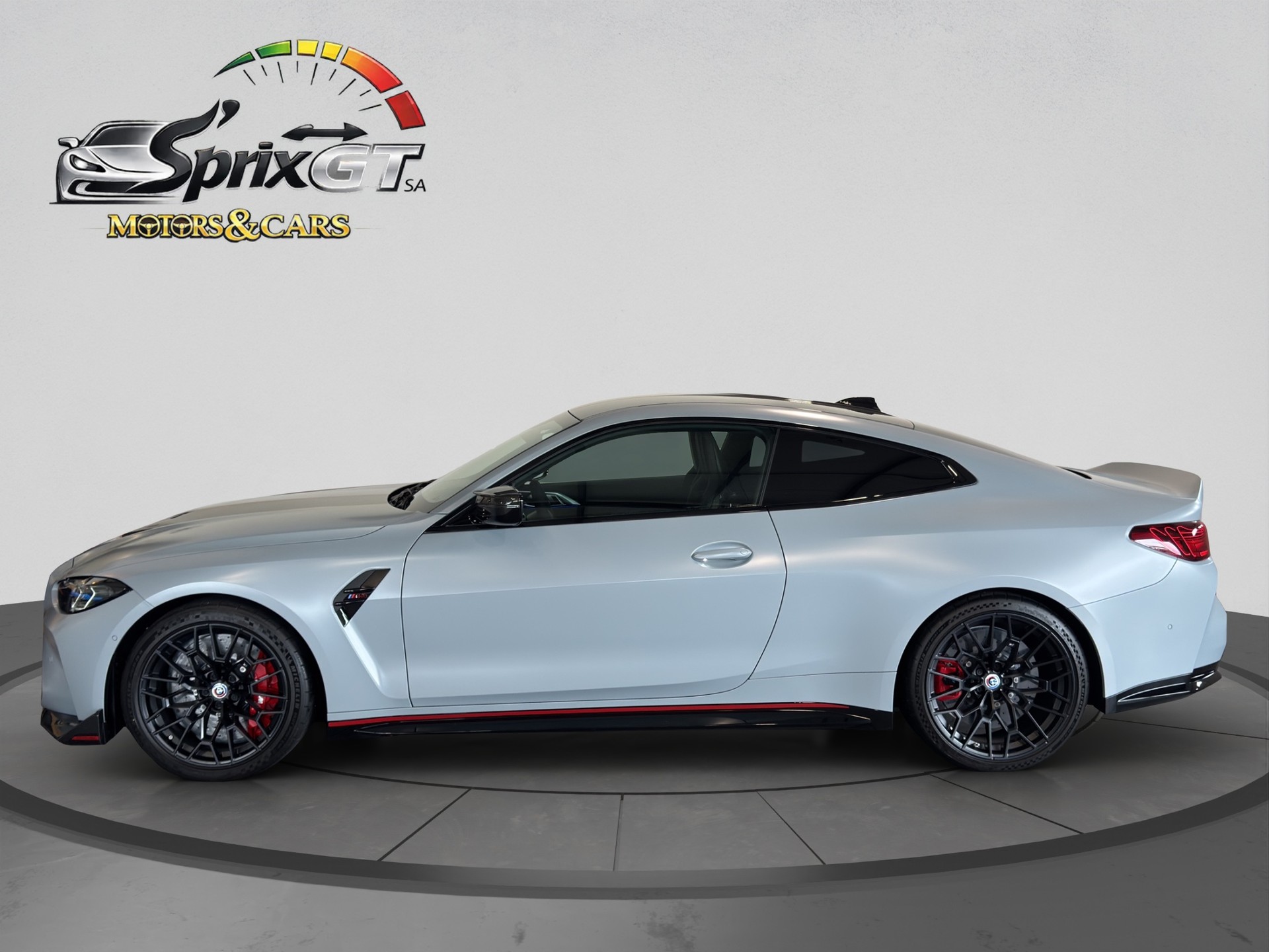 BMW M4 CSL Coupé-image-1