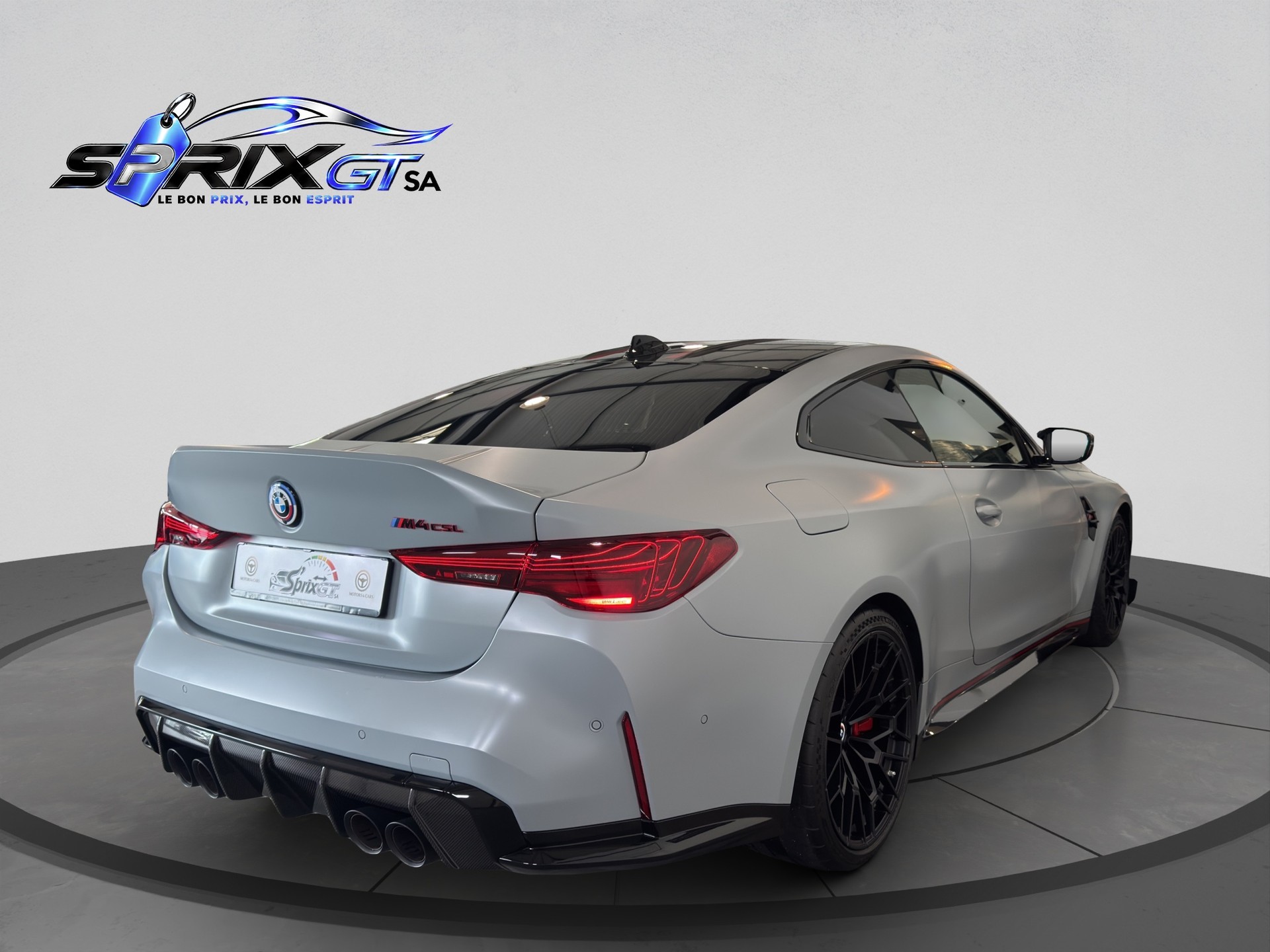 BMW M4 CSL Coupé-image-4