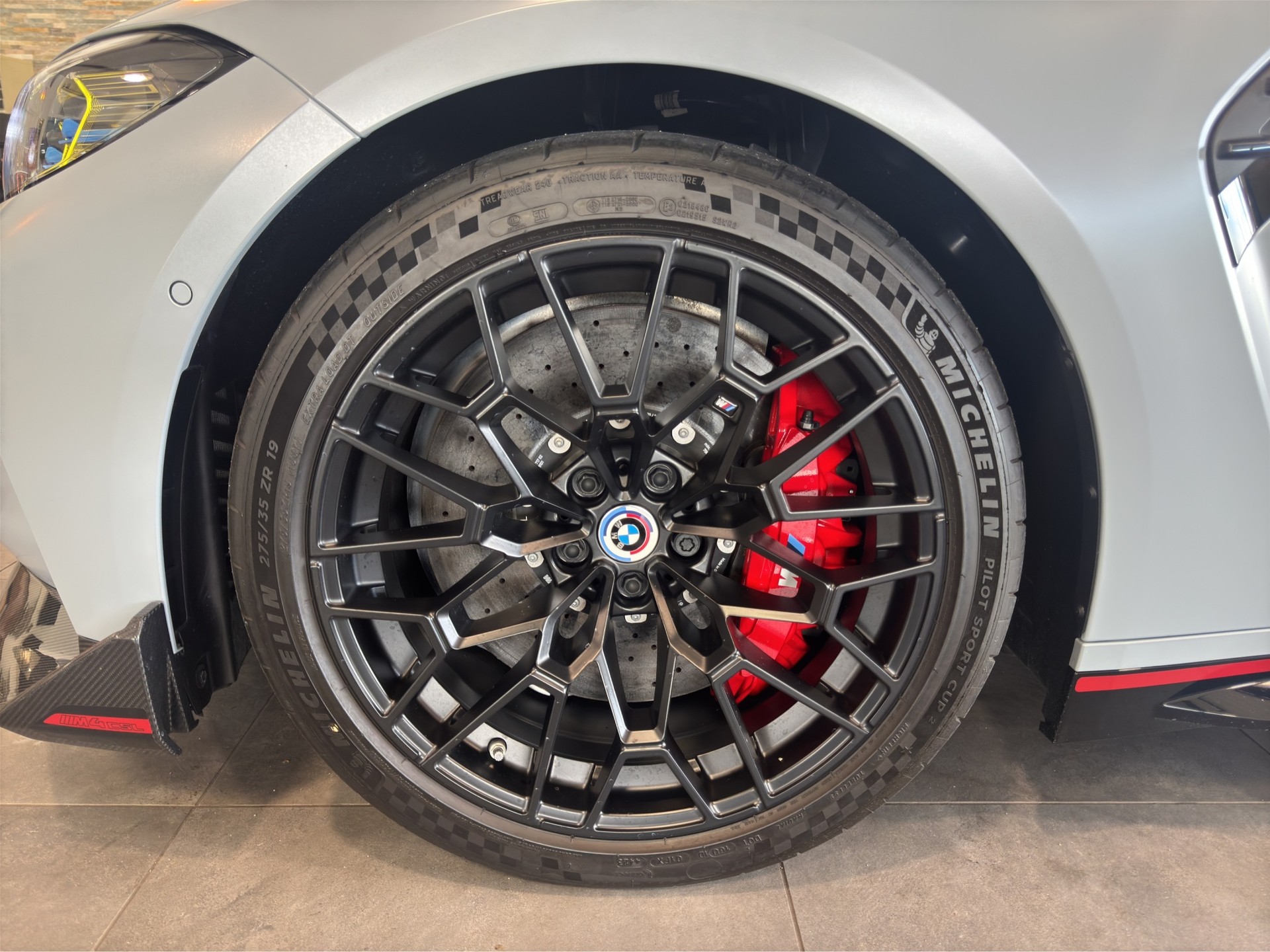 BMW M4 CSL Coupé-image-21