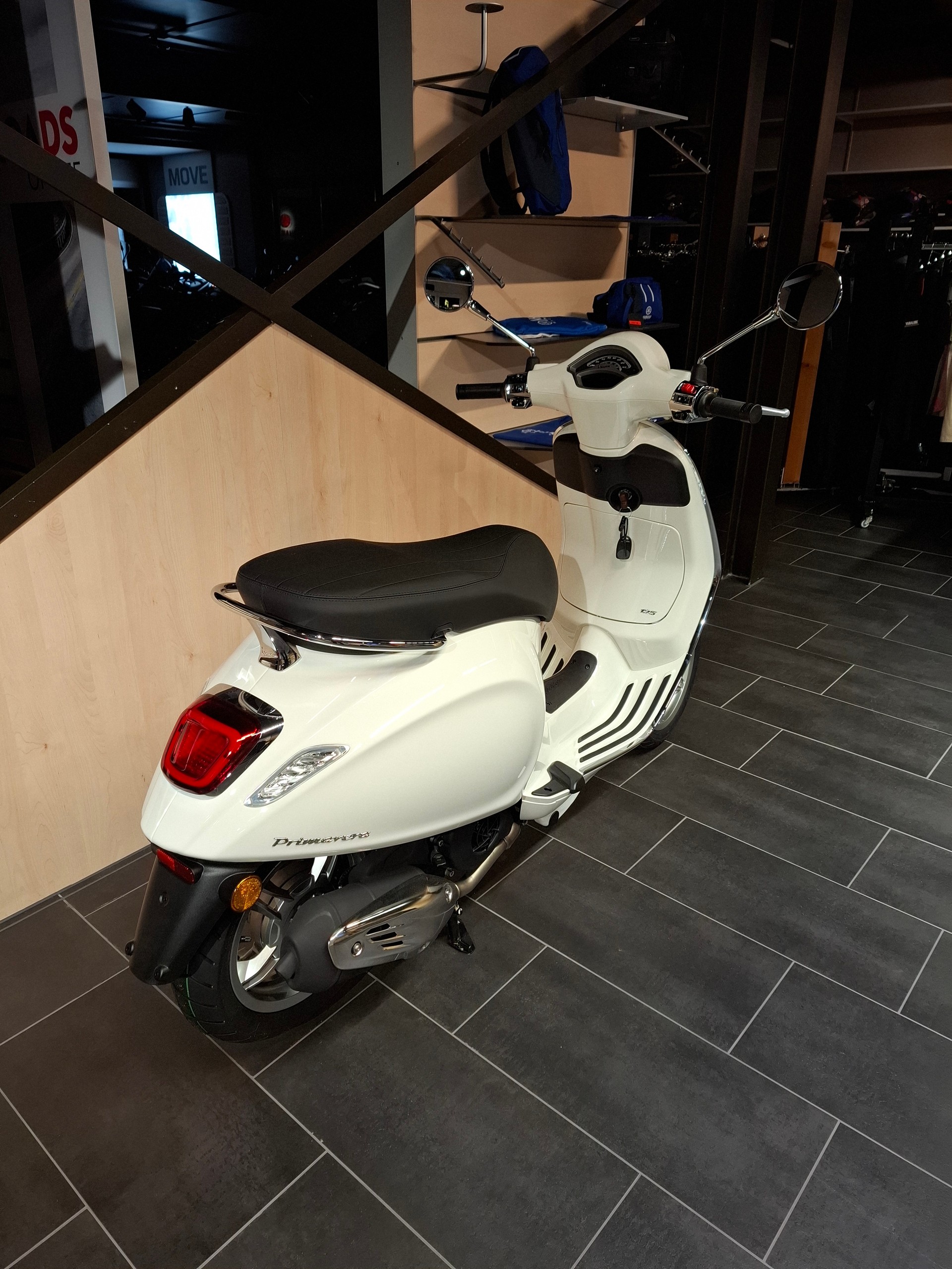 PIAGGIO Piaggio Vespa Primavera ABS E5+-image-2