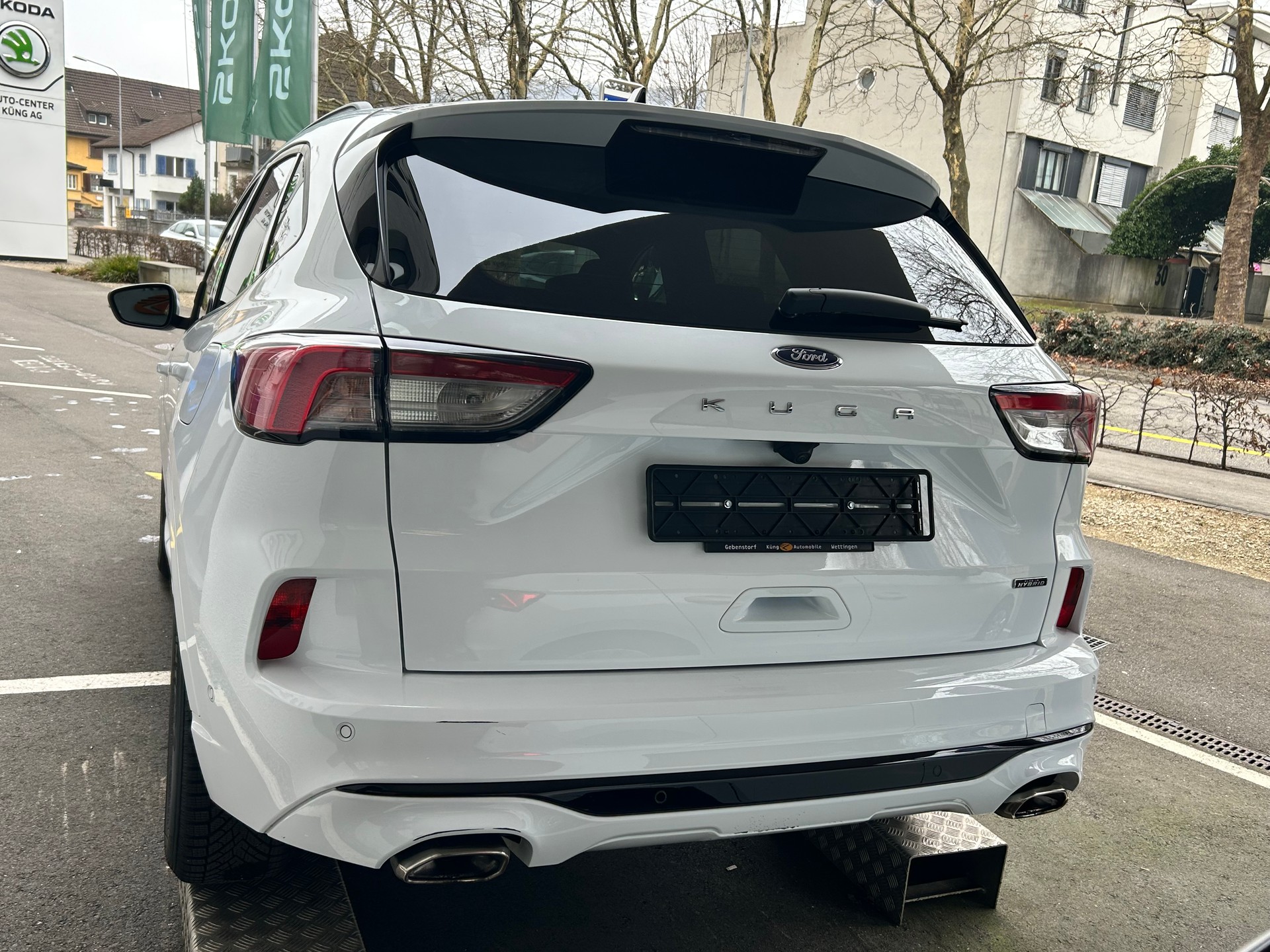 FORD Kuga 2.5 PHEV ST-Line X 2WD-image-6