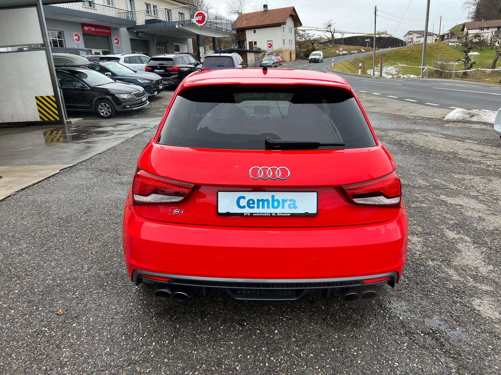 AUDI S1 Sportback 2.0 TFSI quattro-image-4