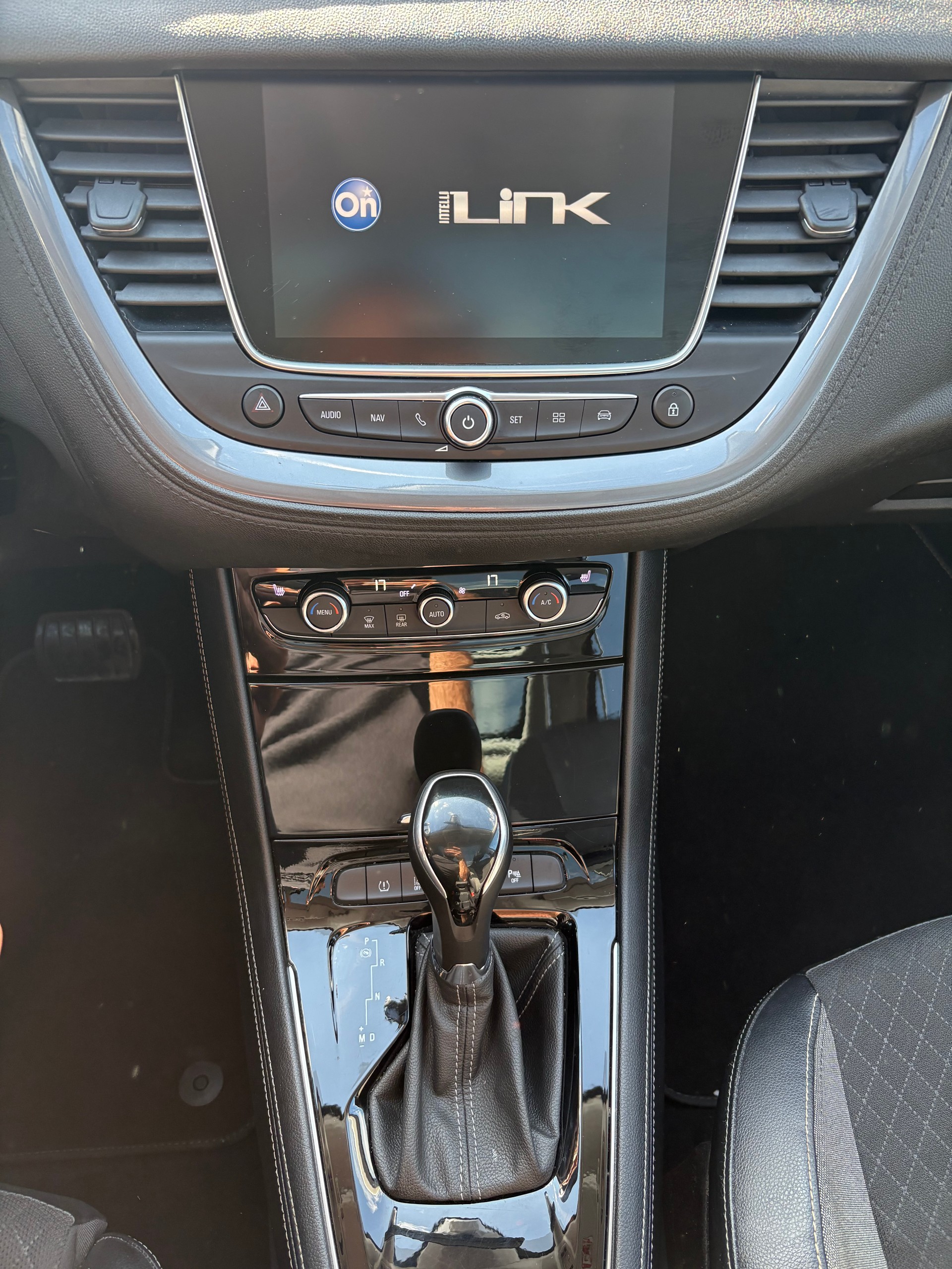 OPEL Grandland X 1.6CDTi Enjoy Automatik-image-6