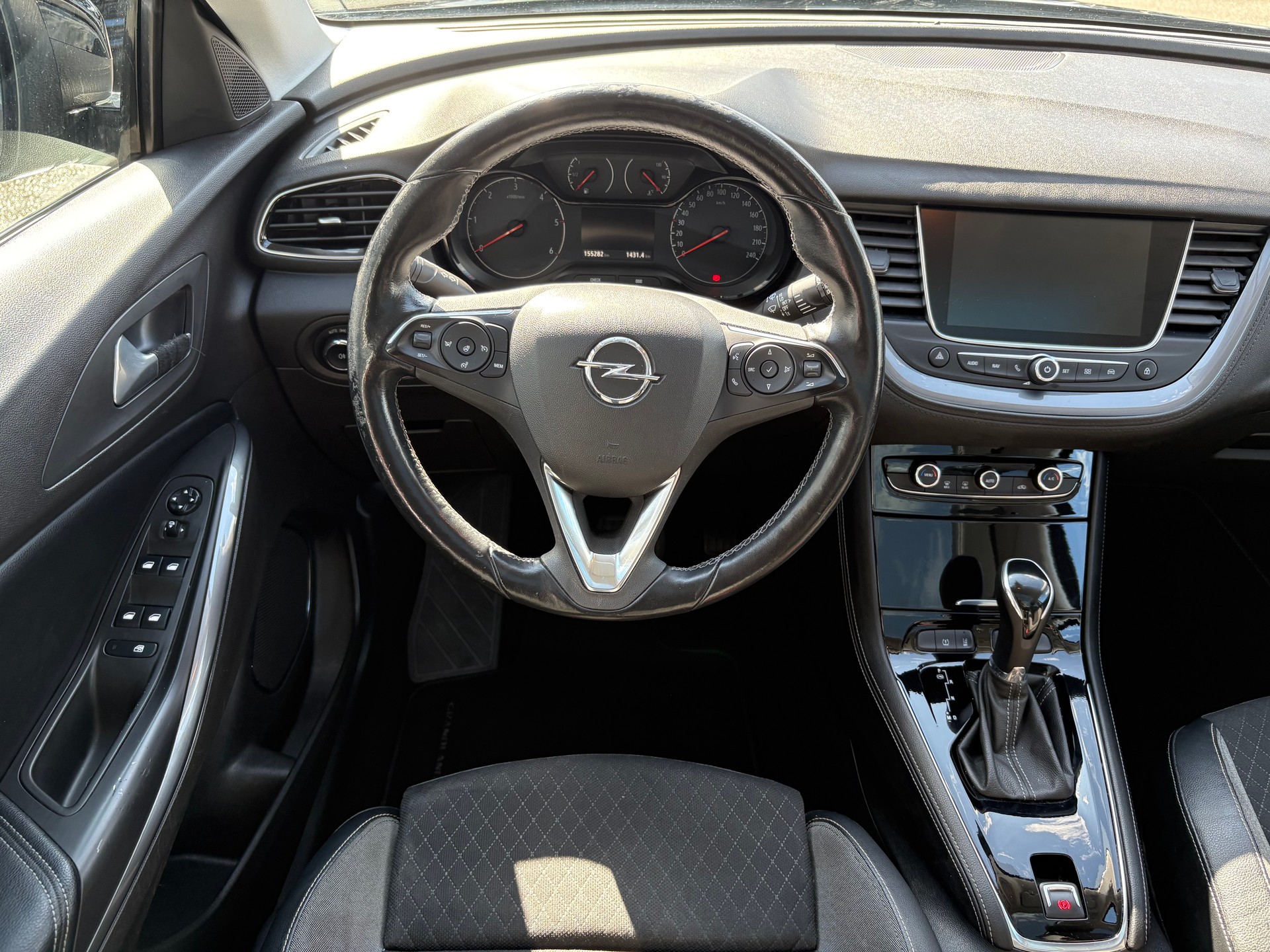 OPEL Grandland X 1.6CDTi Enjoy Automatik-image-5