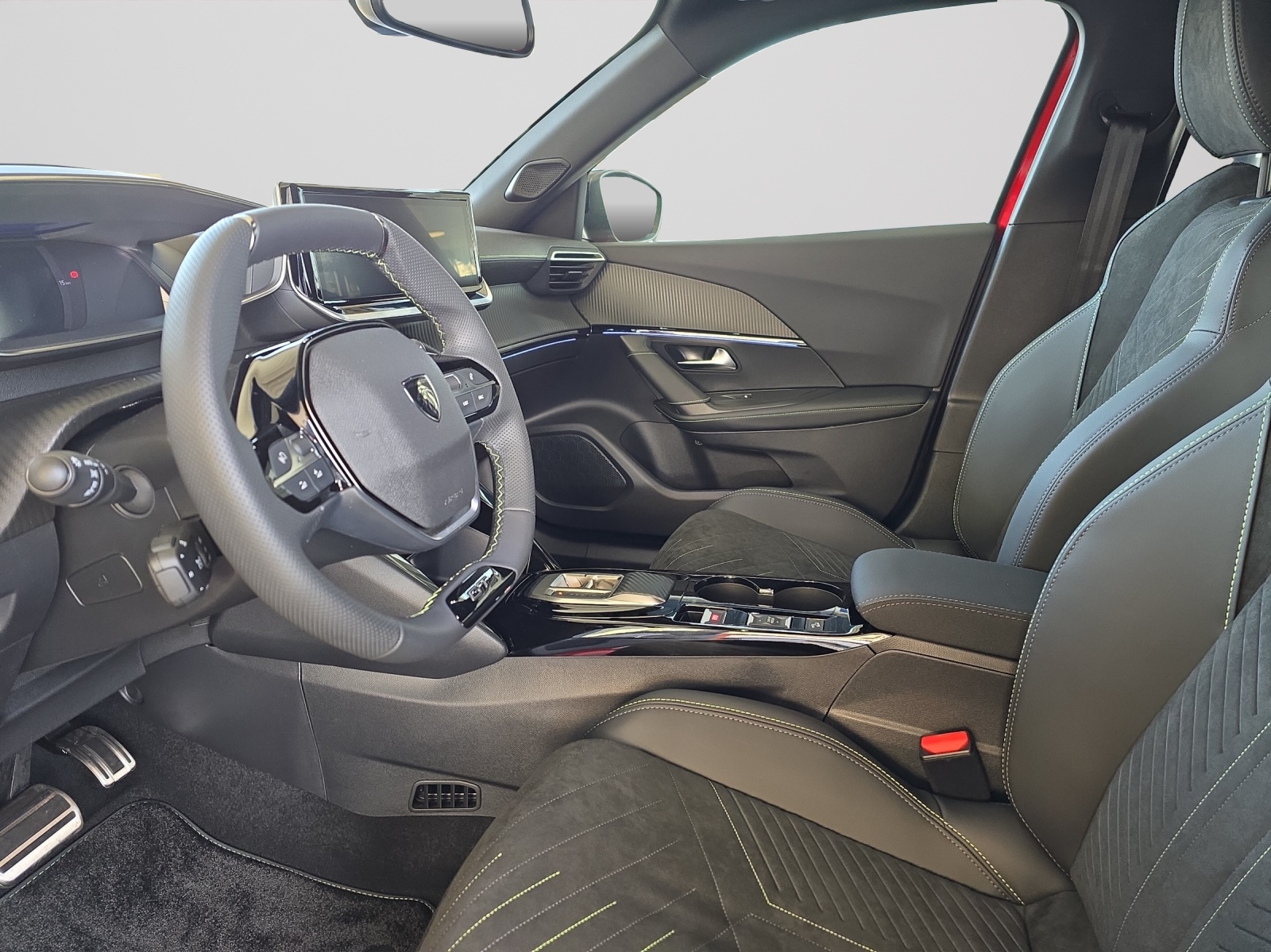 PEUGEOT 2008 NEW 156 e GT-image-4