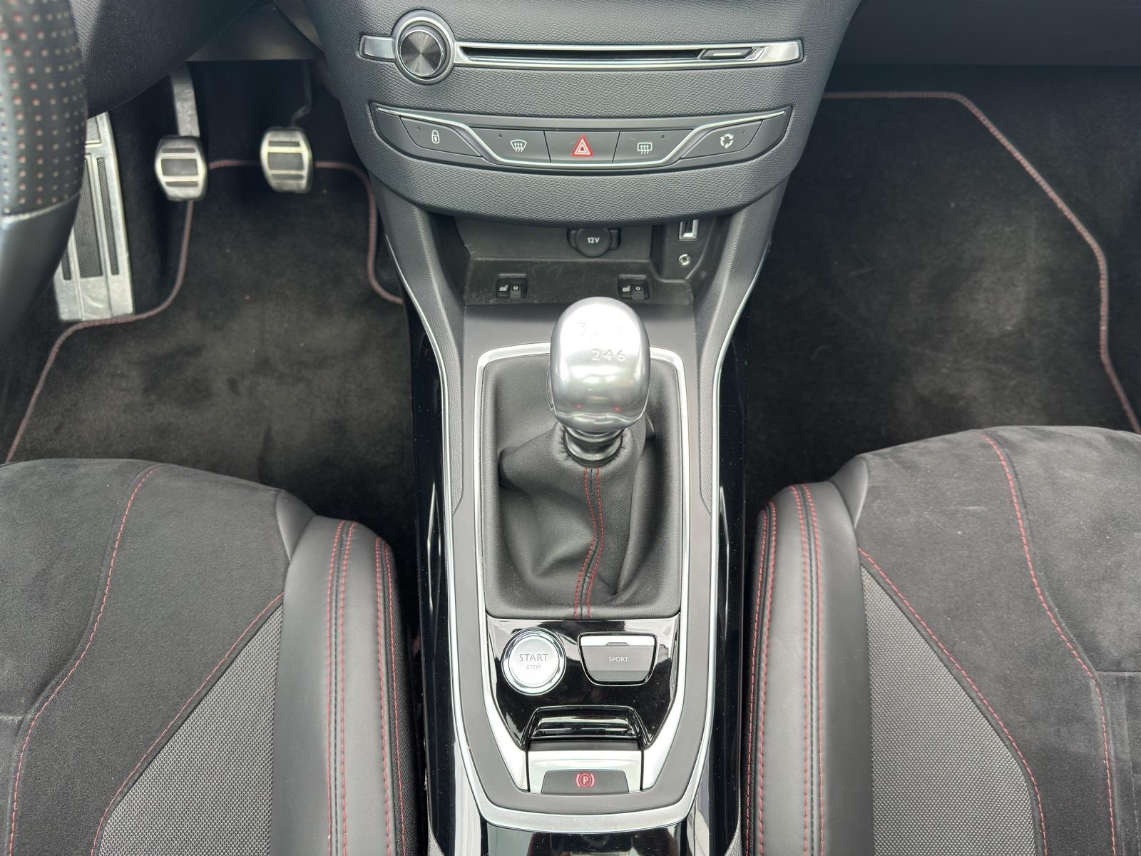 PEUGEOT 308 1.6 THP GTi 270-image-36