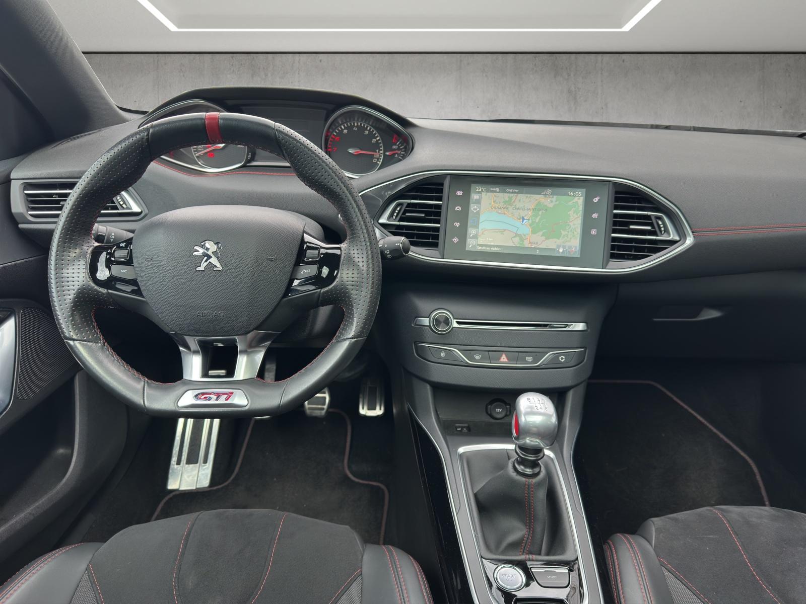 PEUGEOT 308 1.6 THP GTi 270-image-32