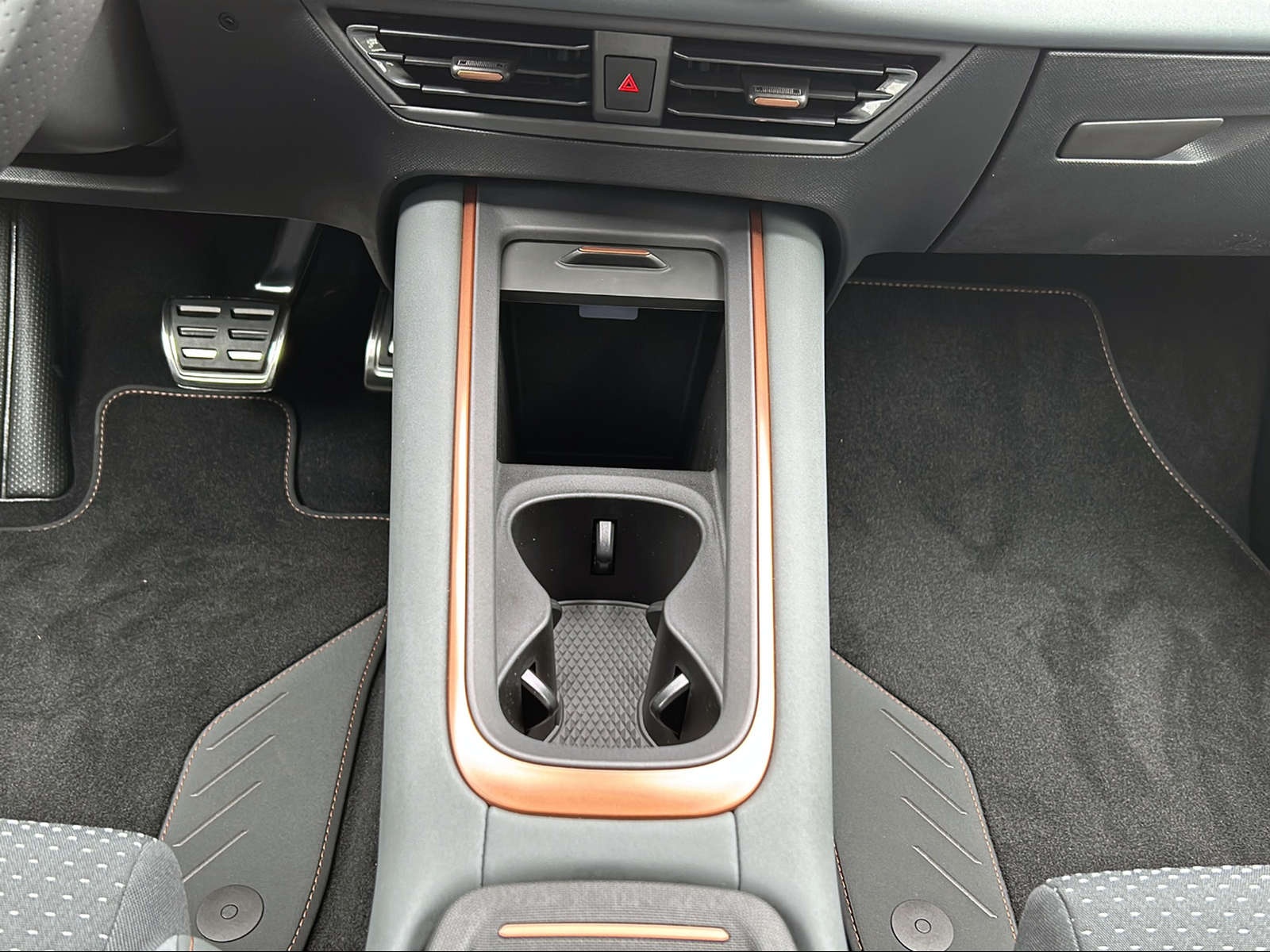 CUPRA Born 79 kWh VZ-image-18
