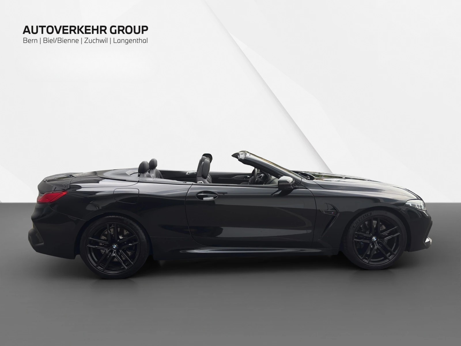 BMW M8 Competition xDrive Cabriolet-image-6