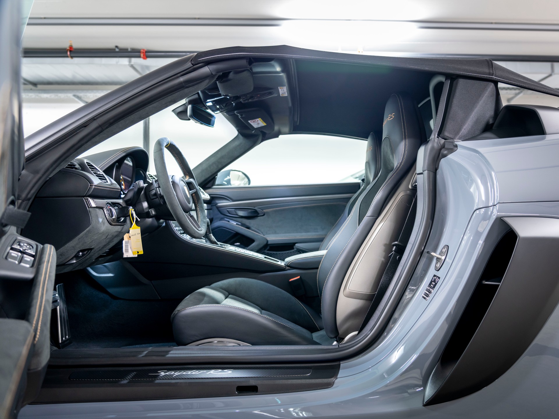 PORSCHE 718 Boxster Spyder RS PDK-image-18