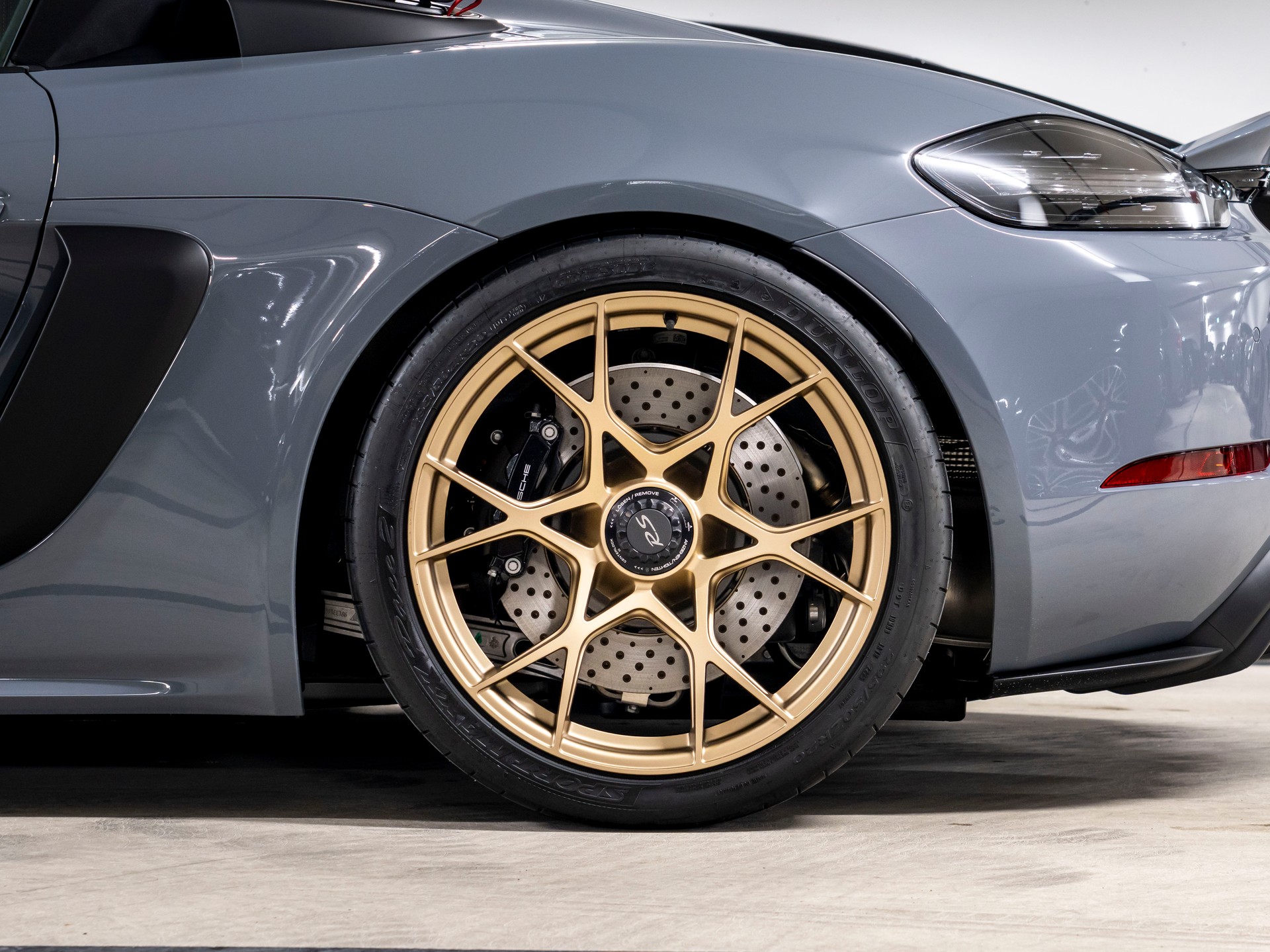 PORSCHE 718 Boxster Spyder RS PDK-image-8