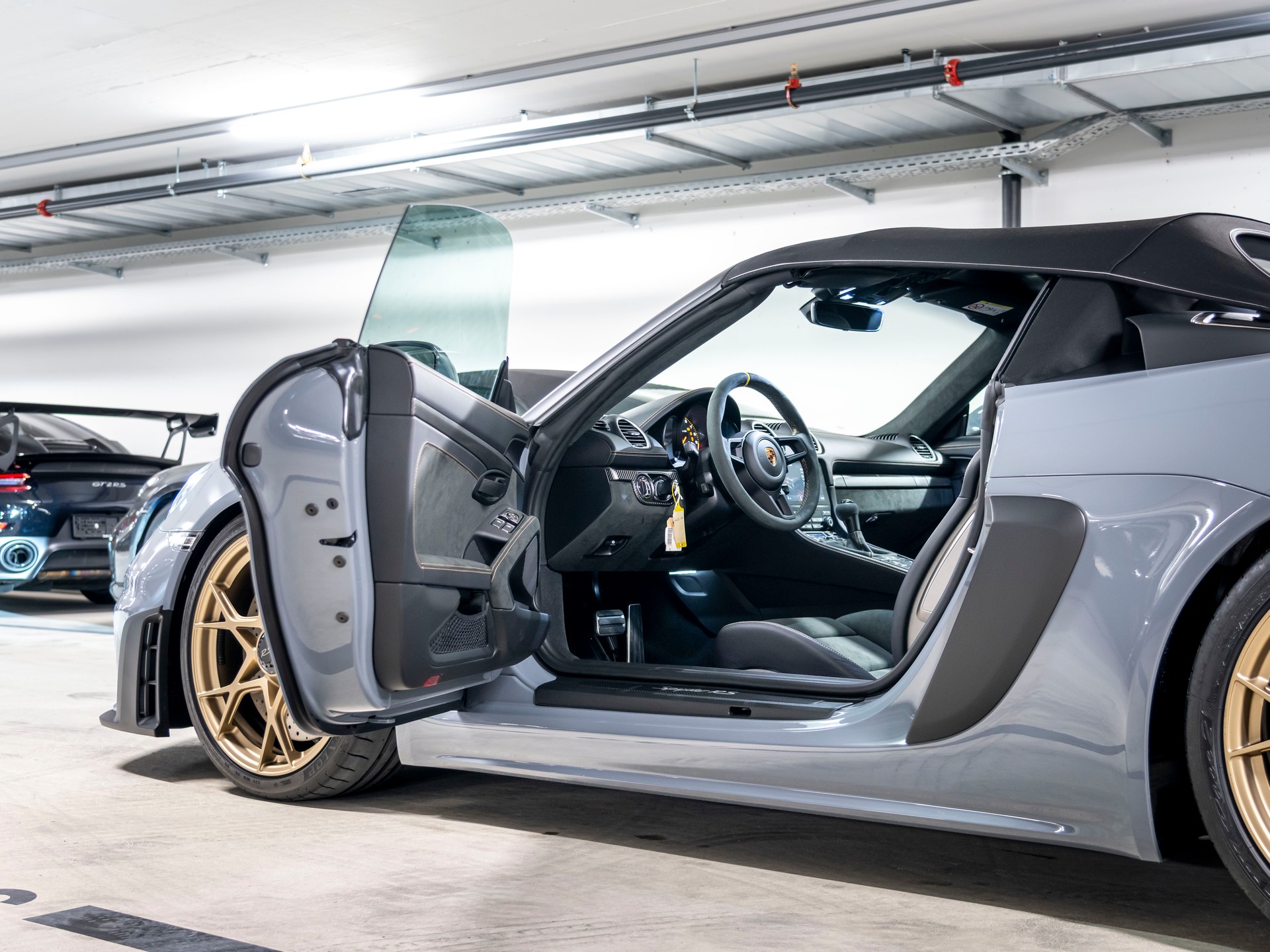 PORSCHE 718 Boxster Spyder RS PDK-image-17