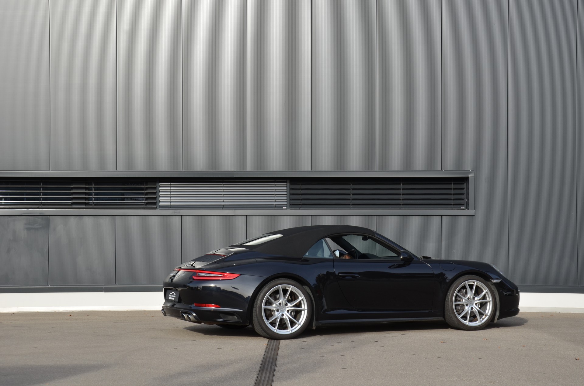 PORSCHE 911 Carrera 4 Cabrio PDK-image-6