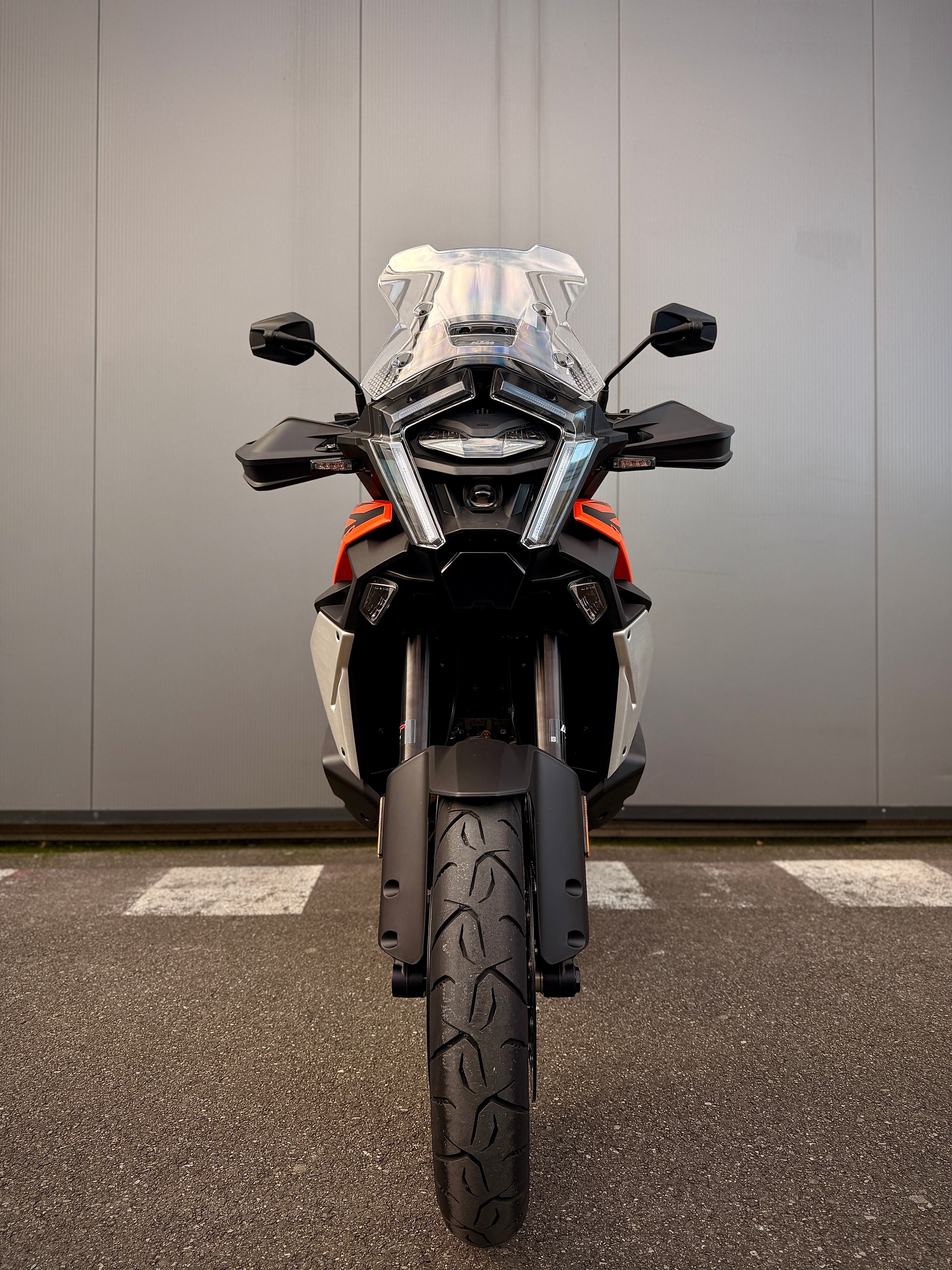 KTM 1390 SUPER ADVENTURE S EVO 2026-showroom-element-3