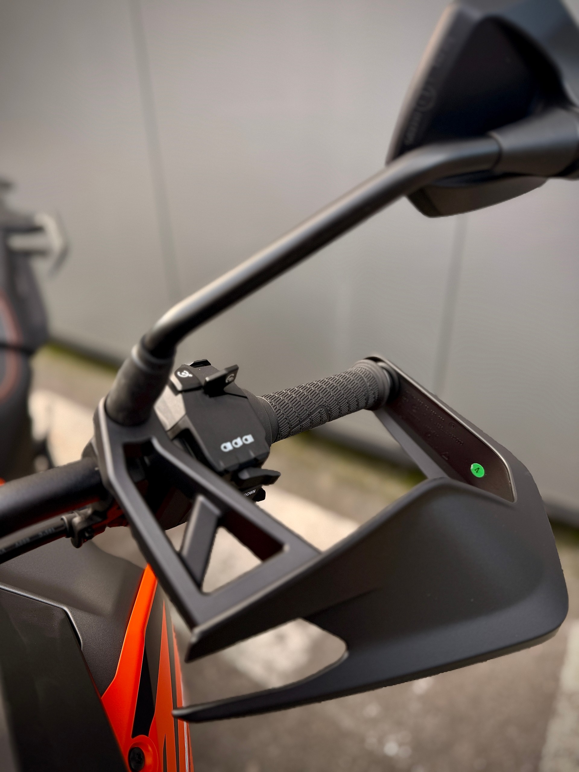 KTM 1390 SUPER ADVENTURE S EVO 2026-showroom-element-2