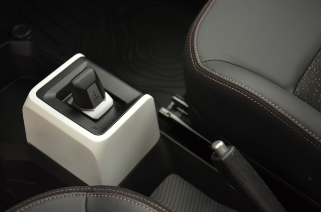 DACIA NEW Spring 27 kWh Extreme *CCS*-image-21