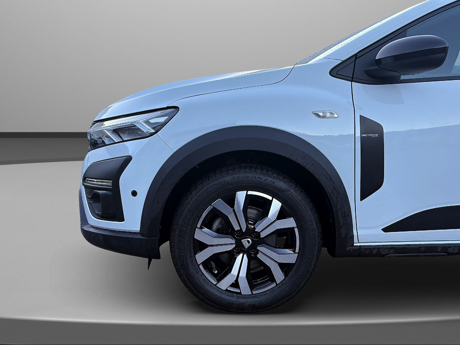 DACIA Jogger TCe 110 Extreme-image-14