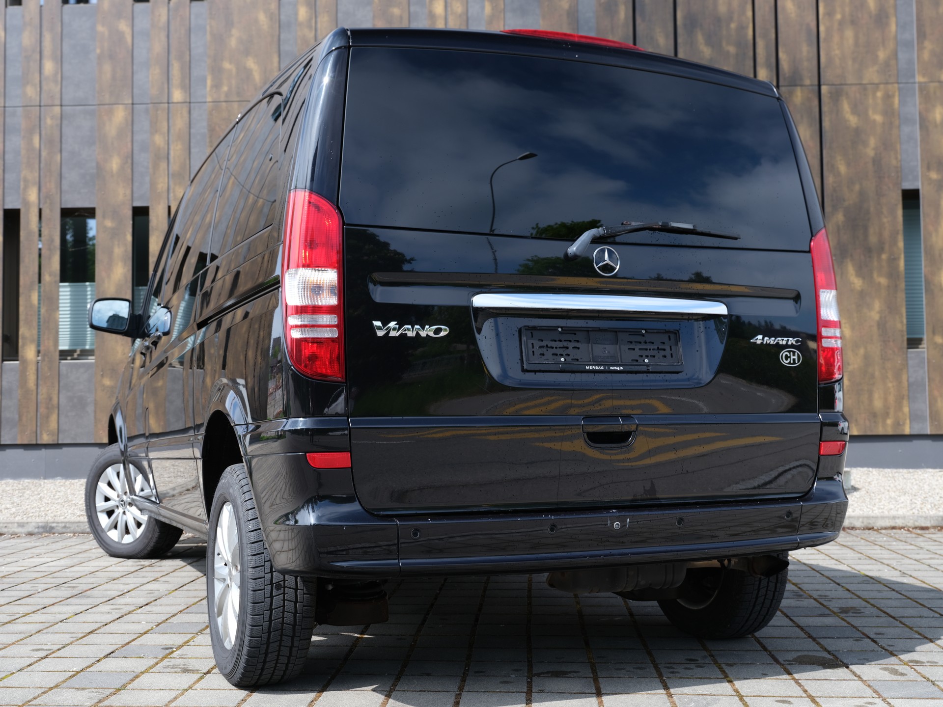 MERCEDES-BENZ Viano 2.2 CDI Blue Efficiency Trend EL 4Matic A-image-6