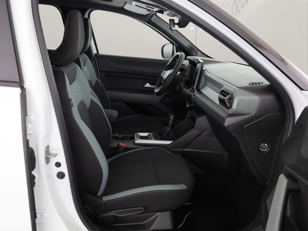 DACIA Bigster 1.2 TCe Extreme-image-6