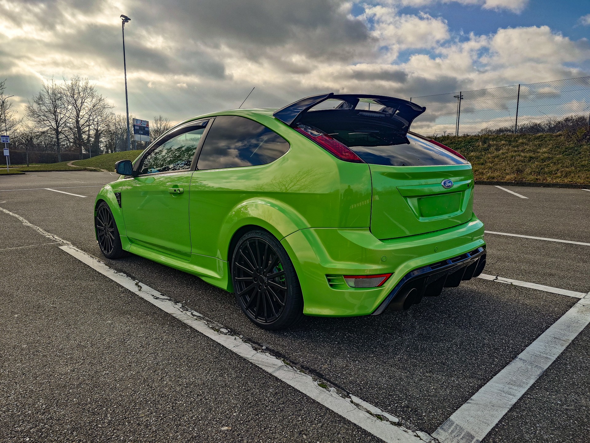 FORD Focus 2.5 Turbo RS-image-2