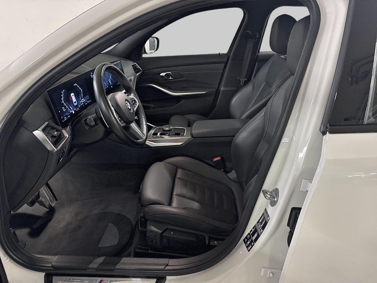 BMW 330d xDrive Touring M Sport-image-6
