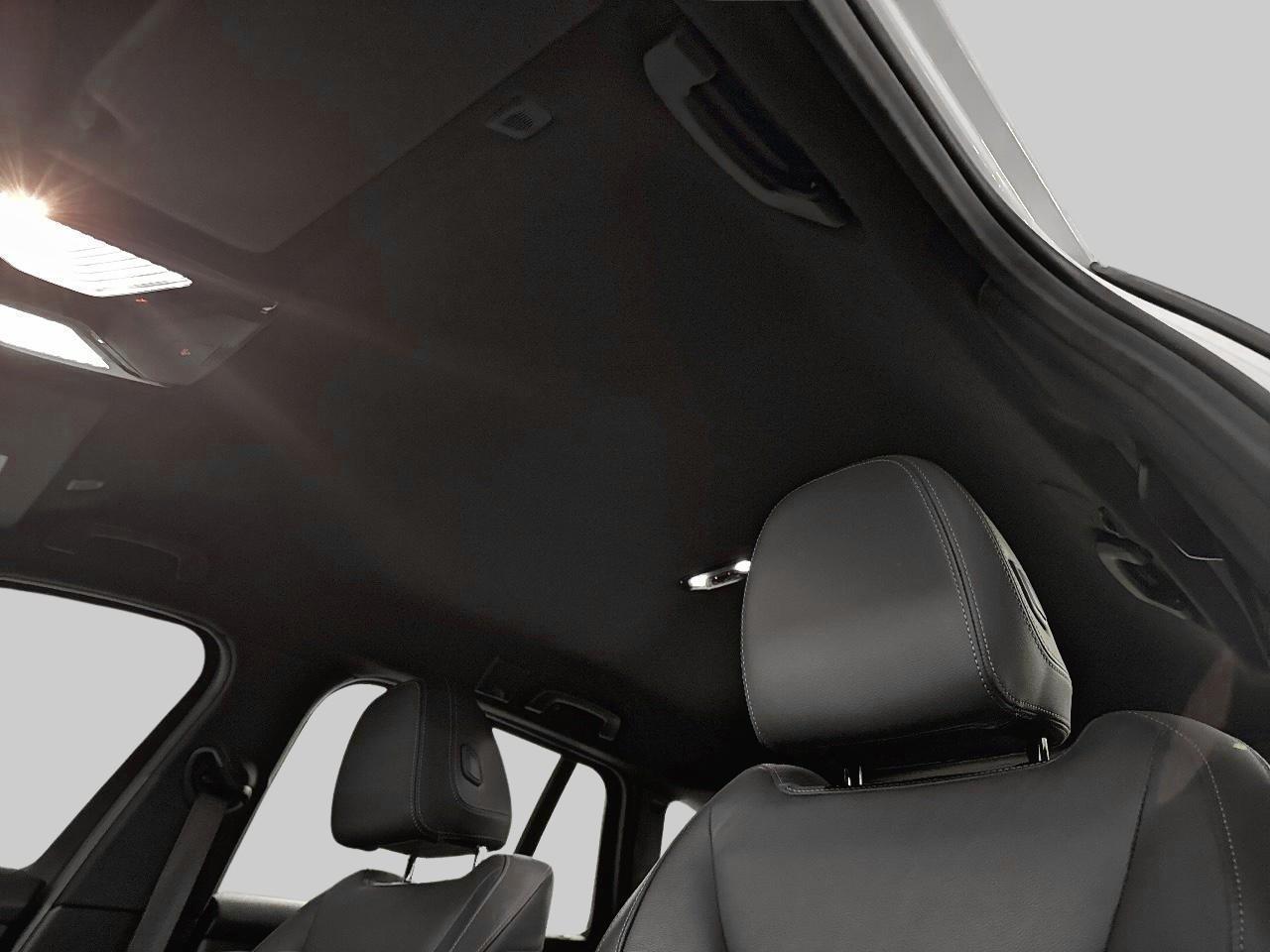 BMW 330d xDrive Touring M Sport-image-19