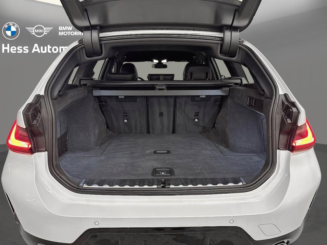 BMW 330d xDrive Touring M Sport-image-18