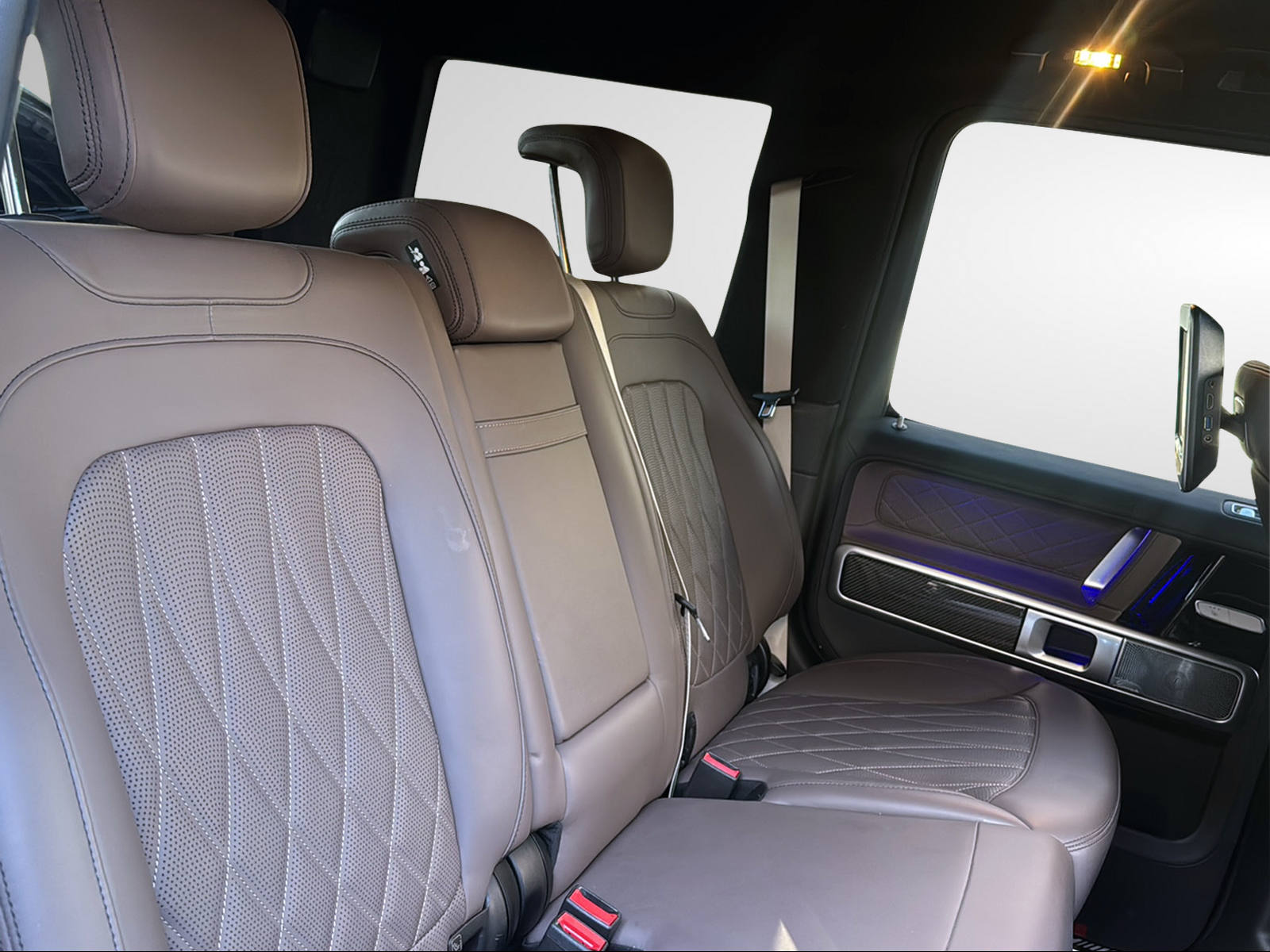 MERCEDES-BENZ G 63 AMG Speedshift Plus G-Tronic-image-24
