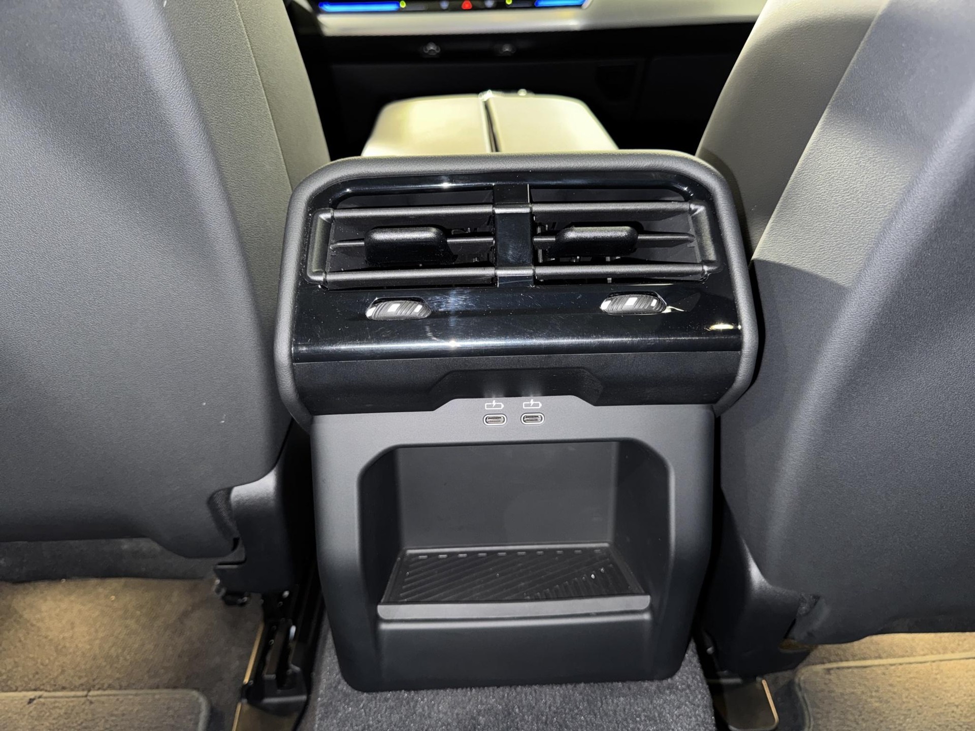 BMW 530e xDrive Touring M Sport-image-11