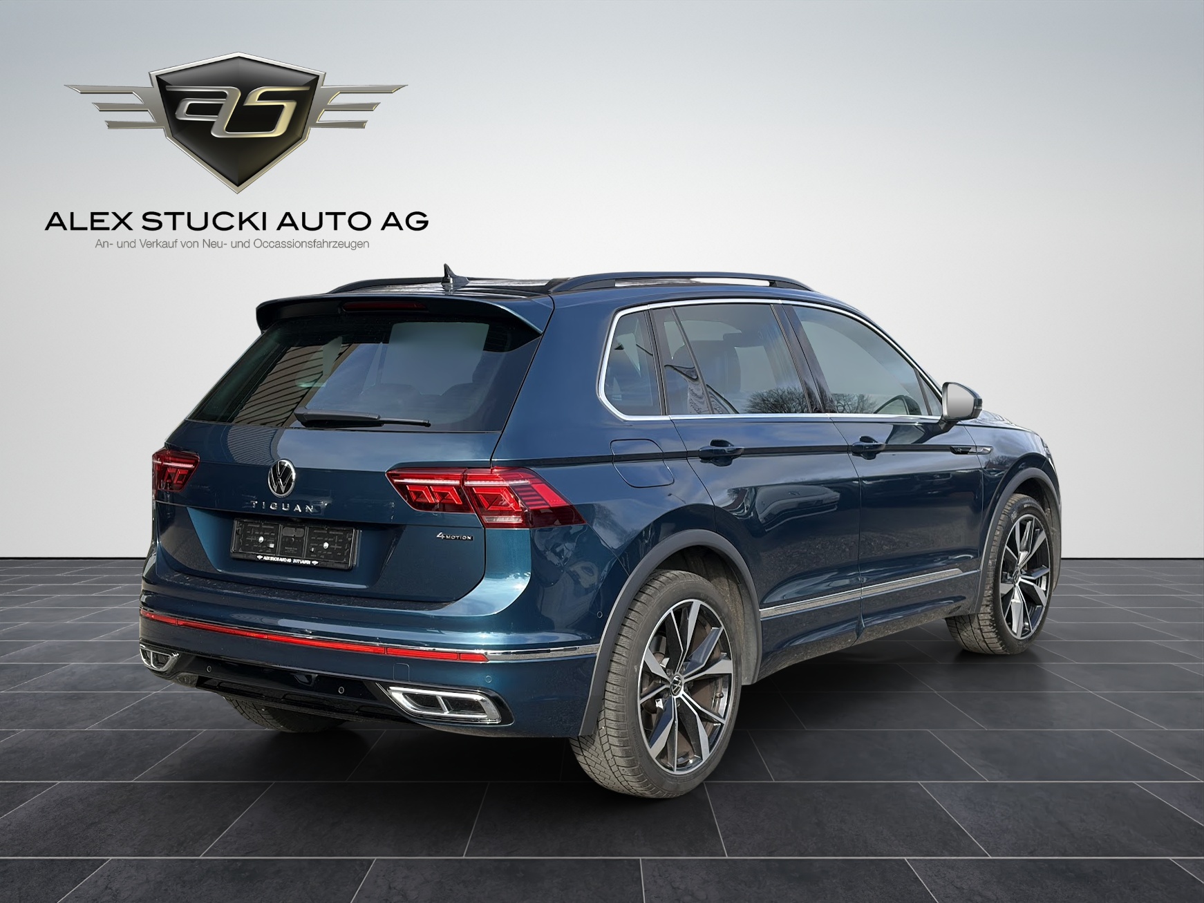 VW Tiguan 2.0TSI R-Line 4Motion DSG-image-7