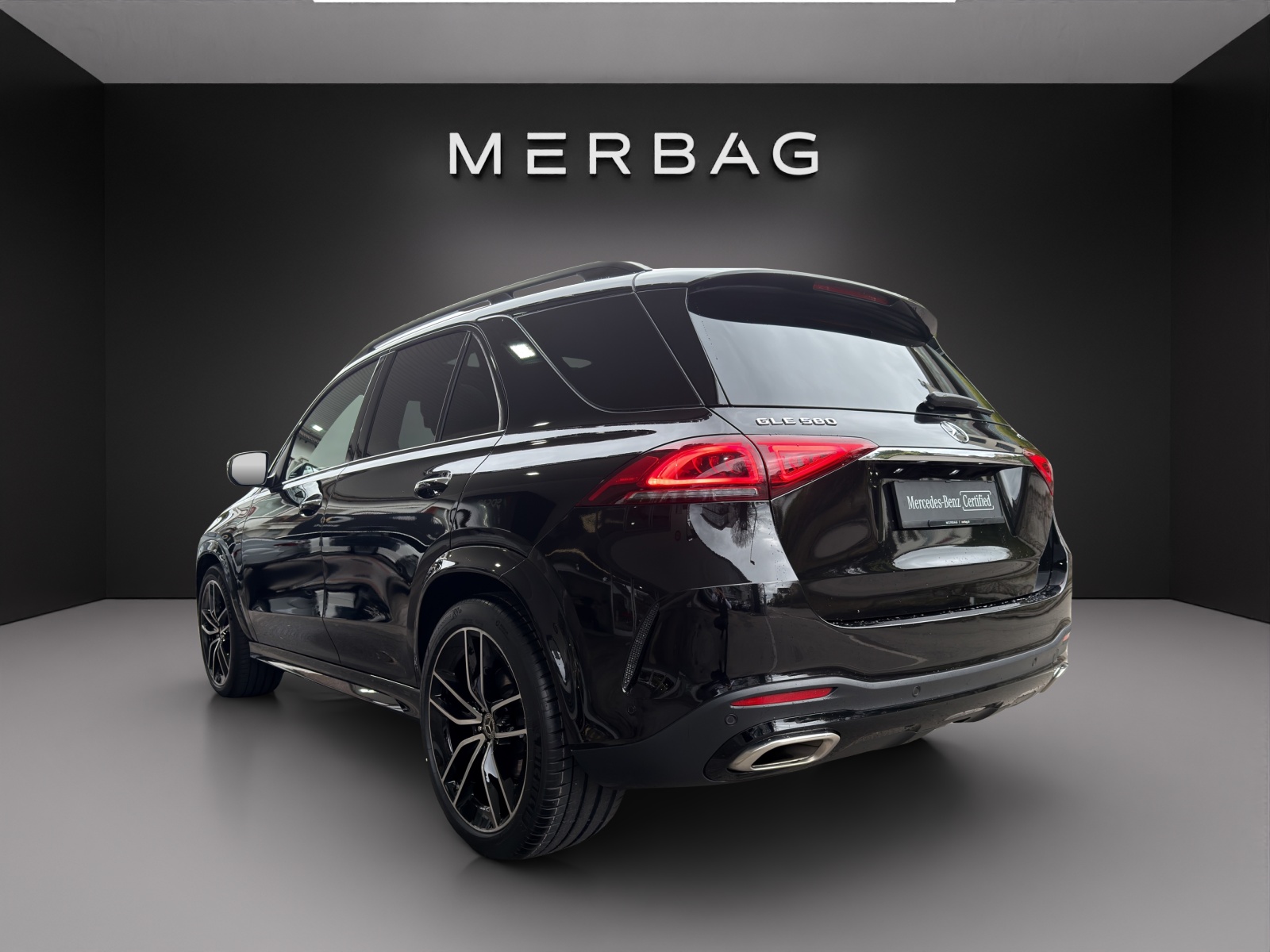 MERCEDES-BENZ GLE 580 4Matic AMG Line 9G-Tronic-image-4