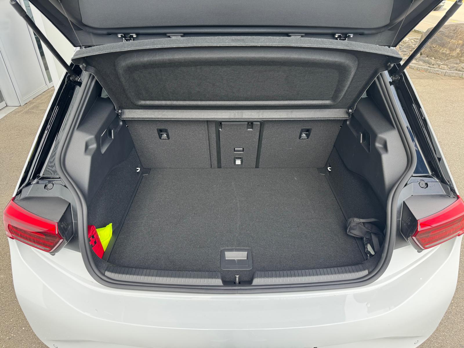 VW ID.3 Pro 52 kWh Pure United-image-4
