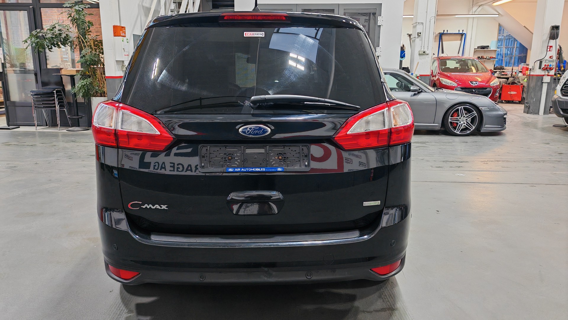 FORD GrC-Max 1.0 SCTi Titanium X-image-13