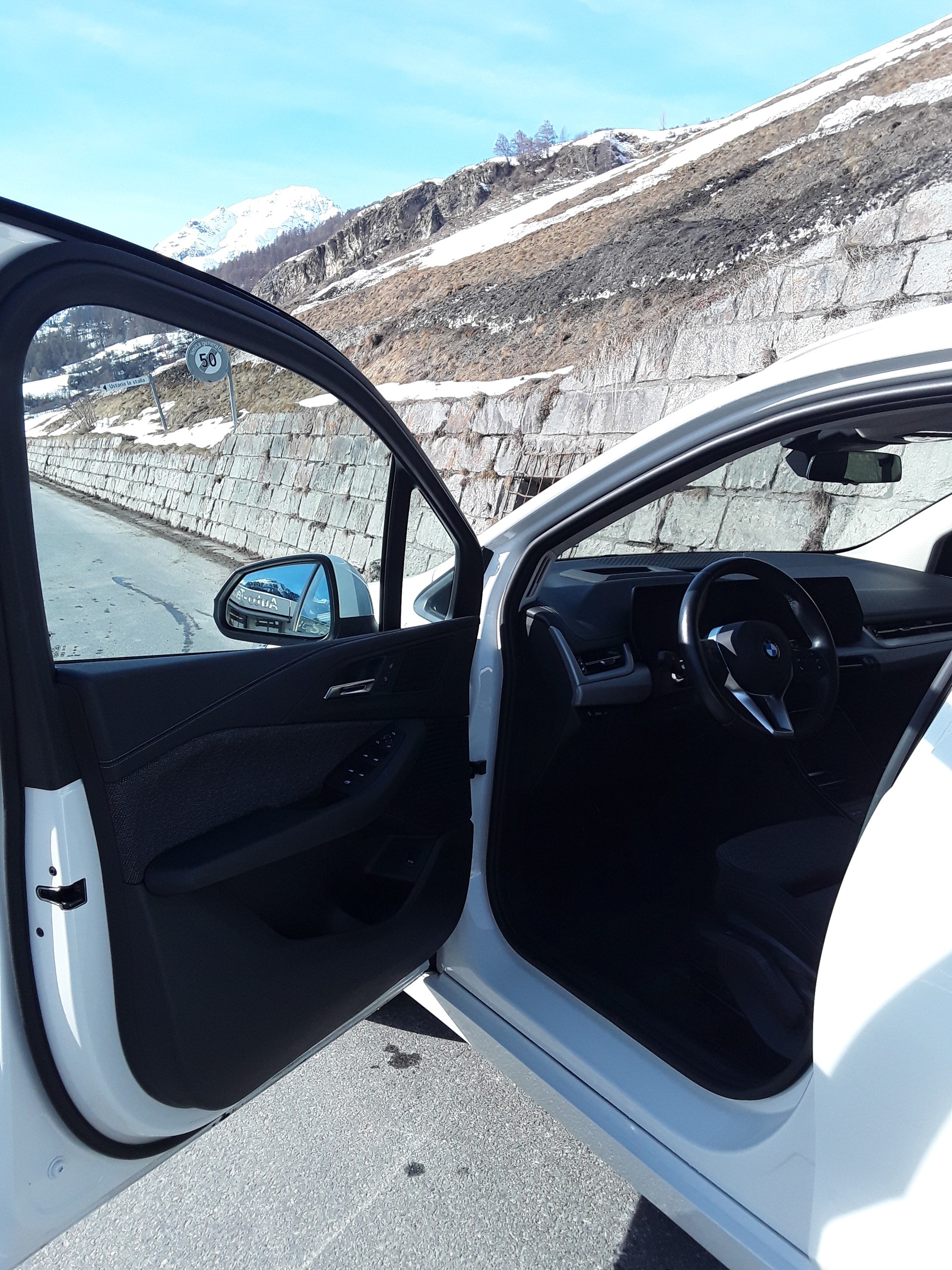 BMW 223d Active Tourer xDrive DKG-image-5