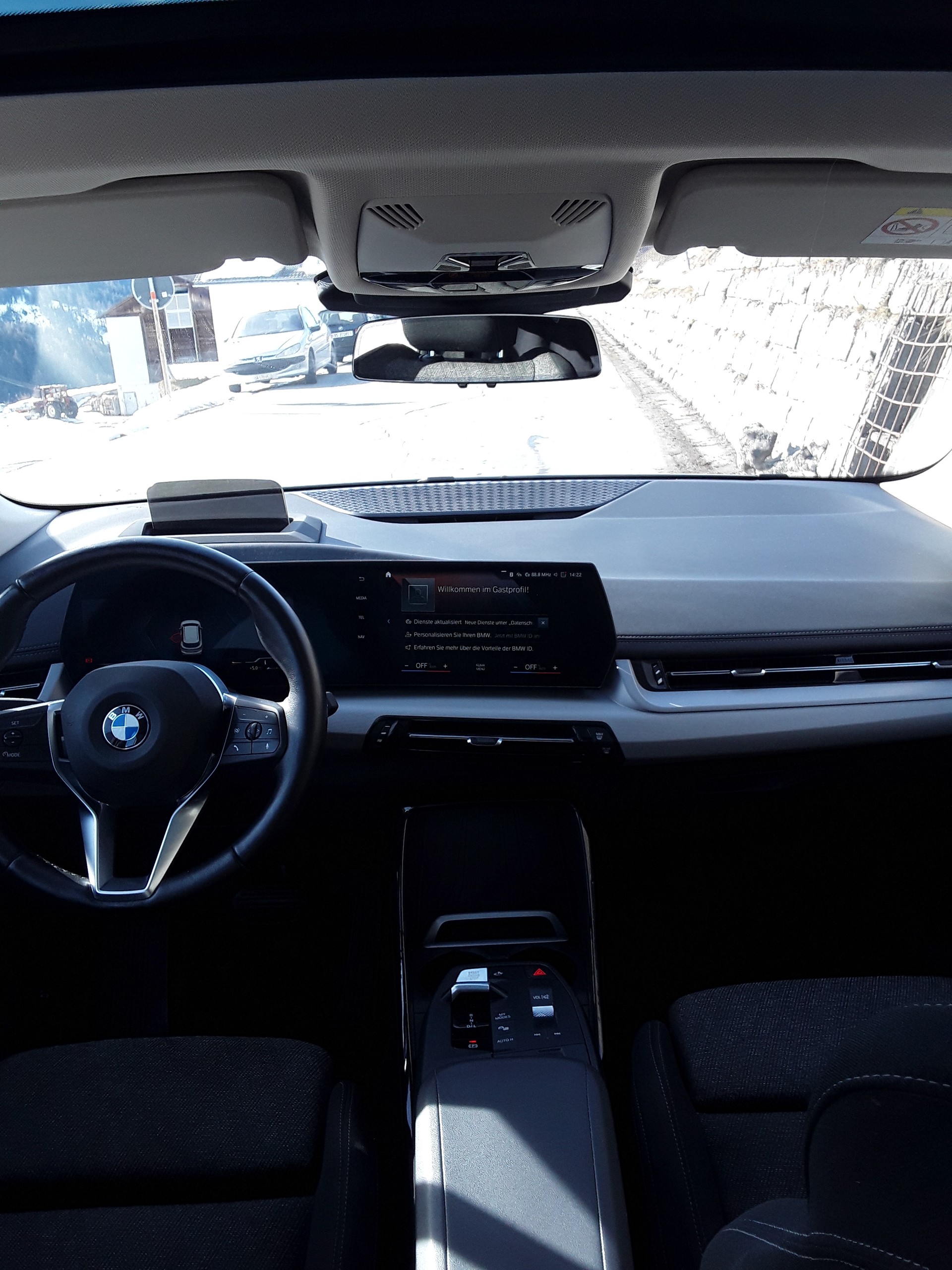 BMW 223d Active Tourer xDrive DKG-image-10