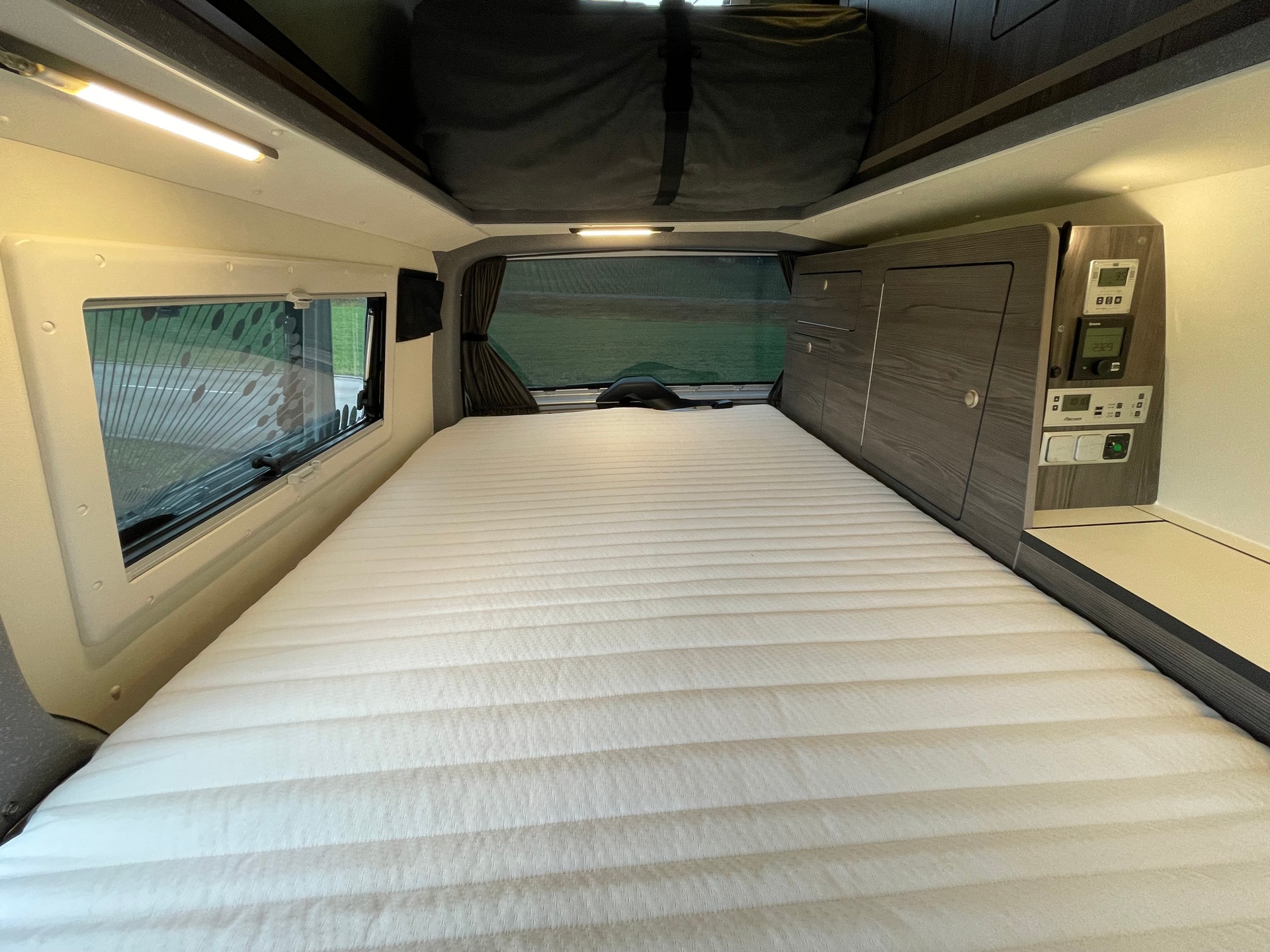 VW T6.1 4x4 Octo-bus von Fischer Wohnmobile-image-16