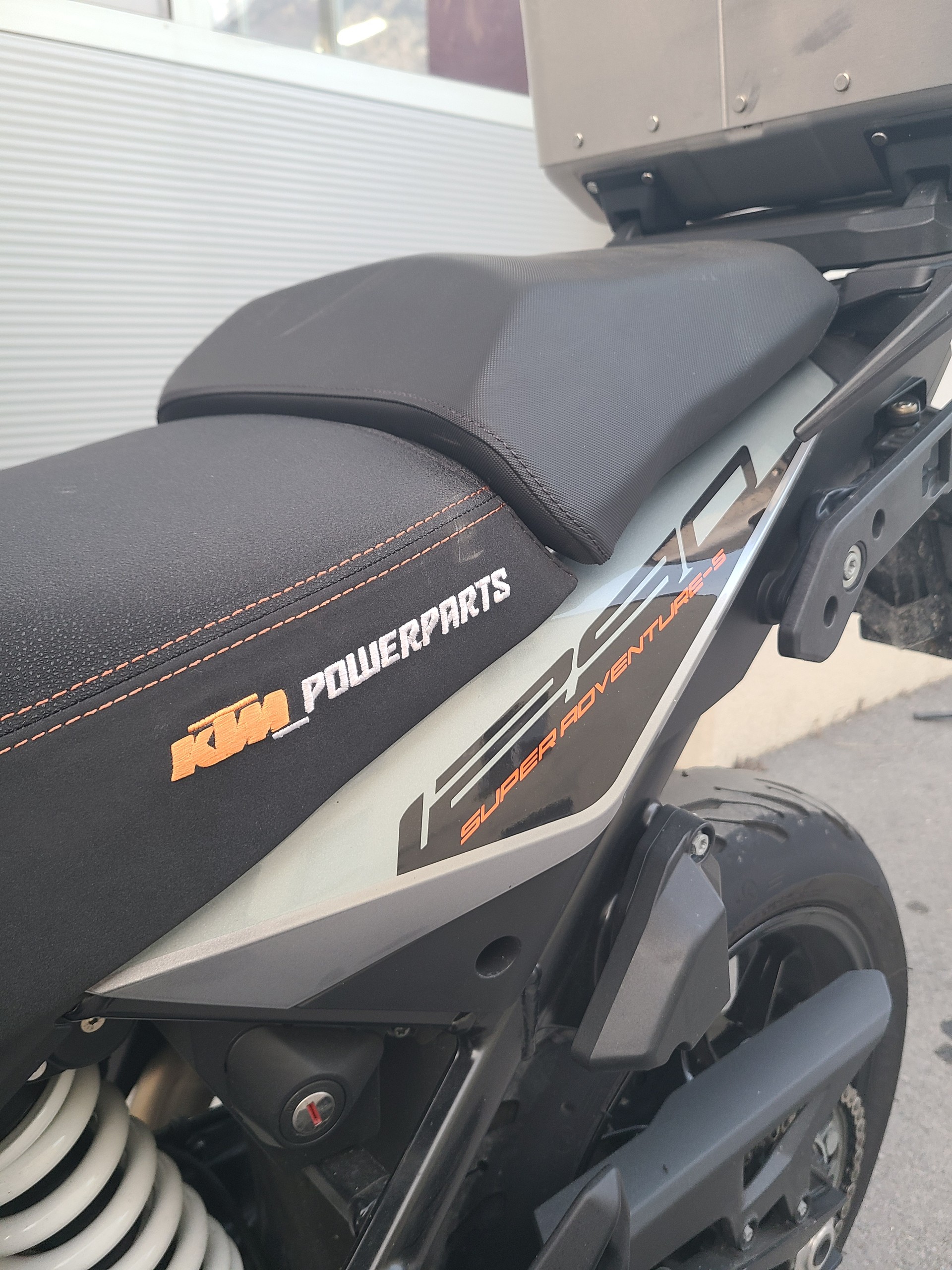 KTM 1290 Super Adventure S ABS-image-12