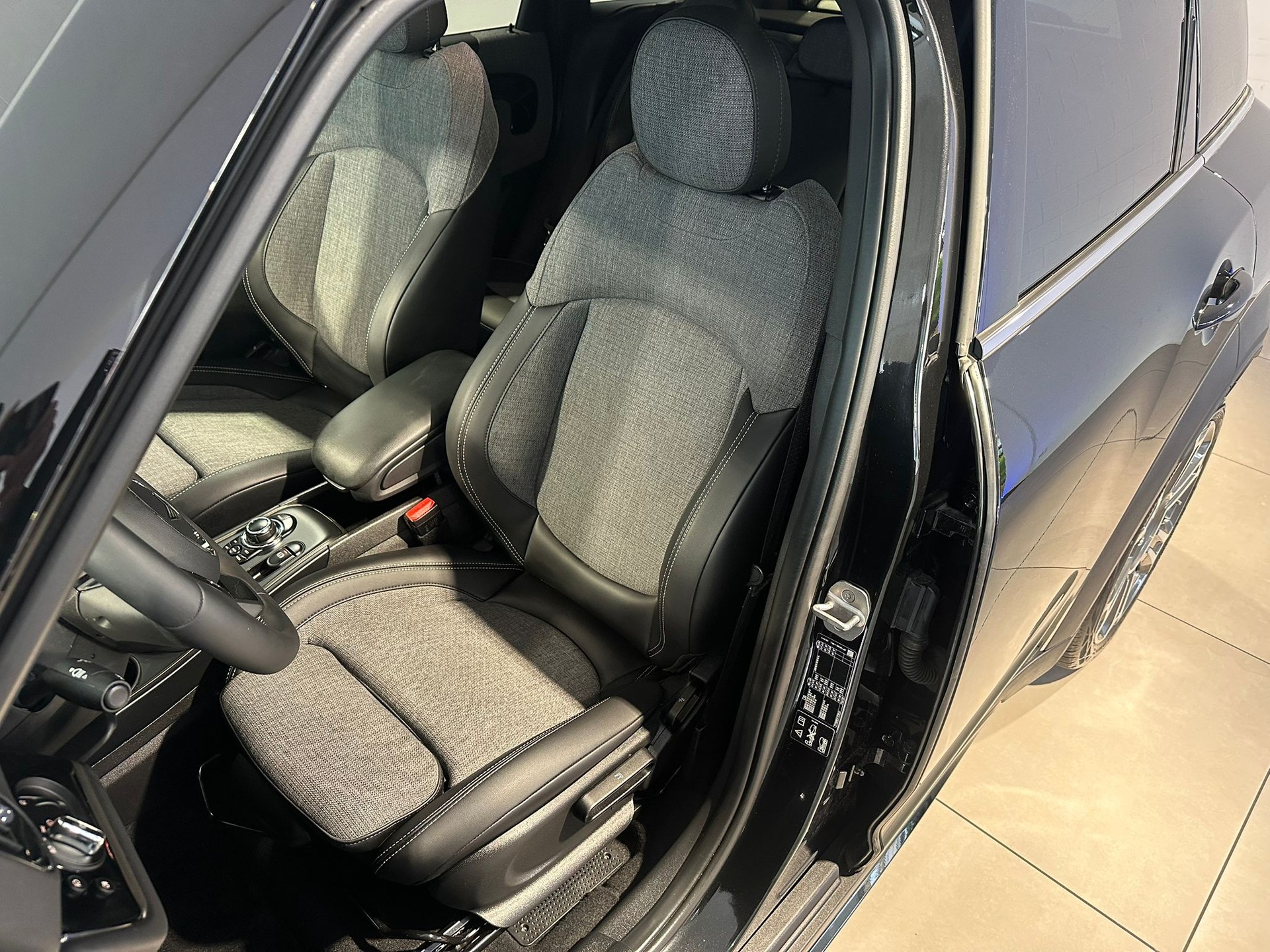 MINI Countryman Cooper S ALL4-image-5