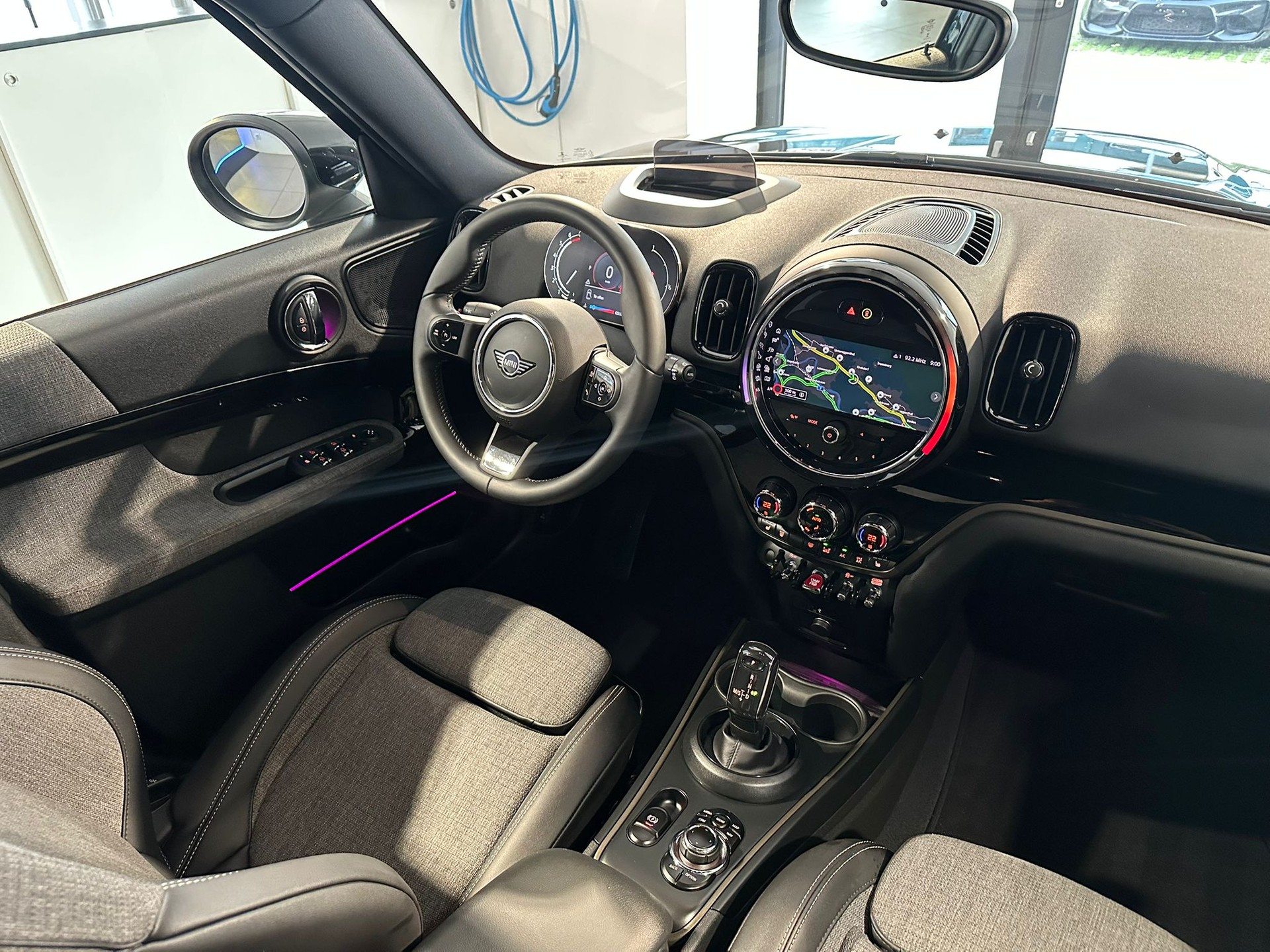 MINI Countryman Cooper S ALL4-image-10
