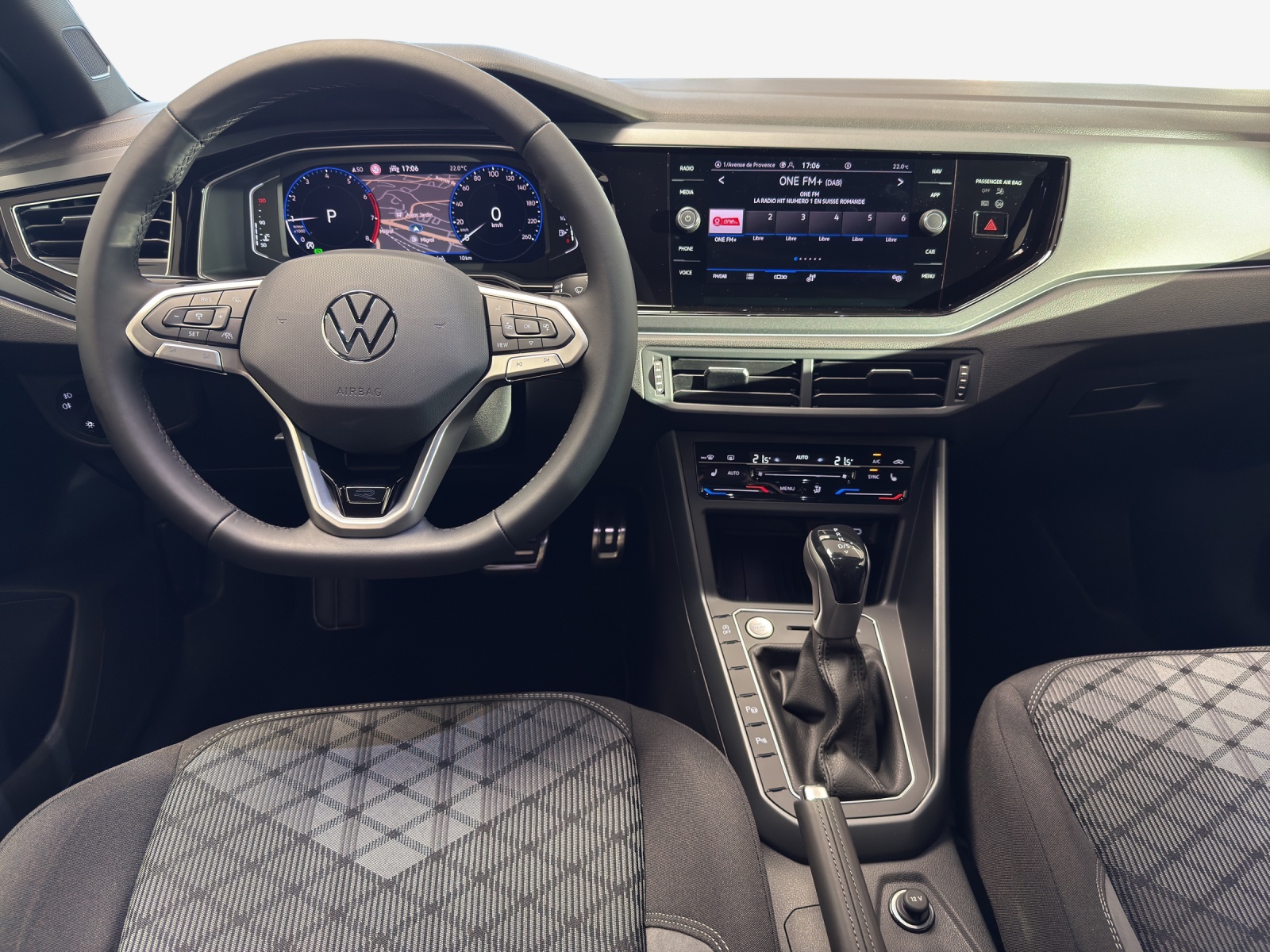 VW Polo 1.0 TSI R-Line United DSG-image-8