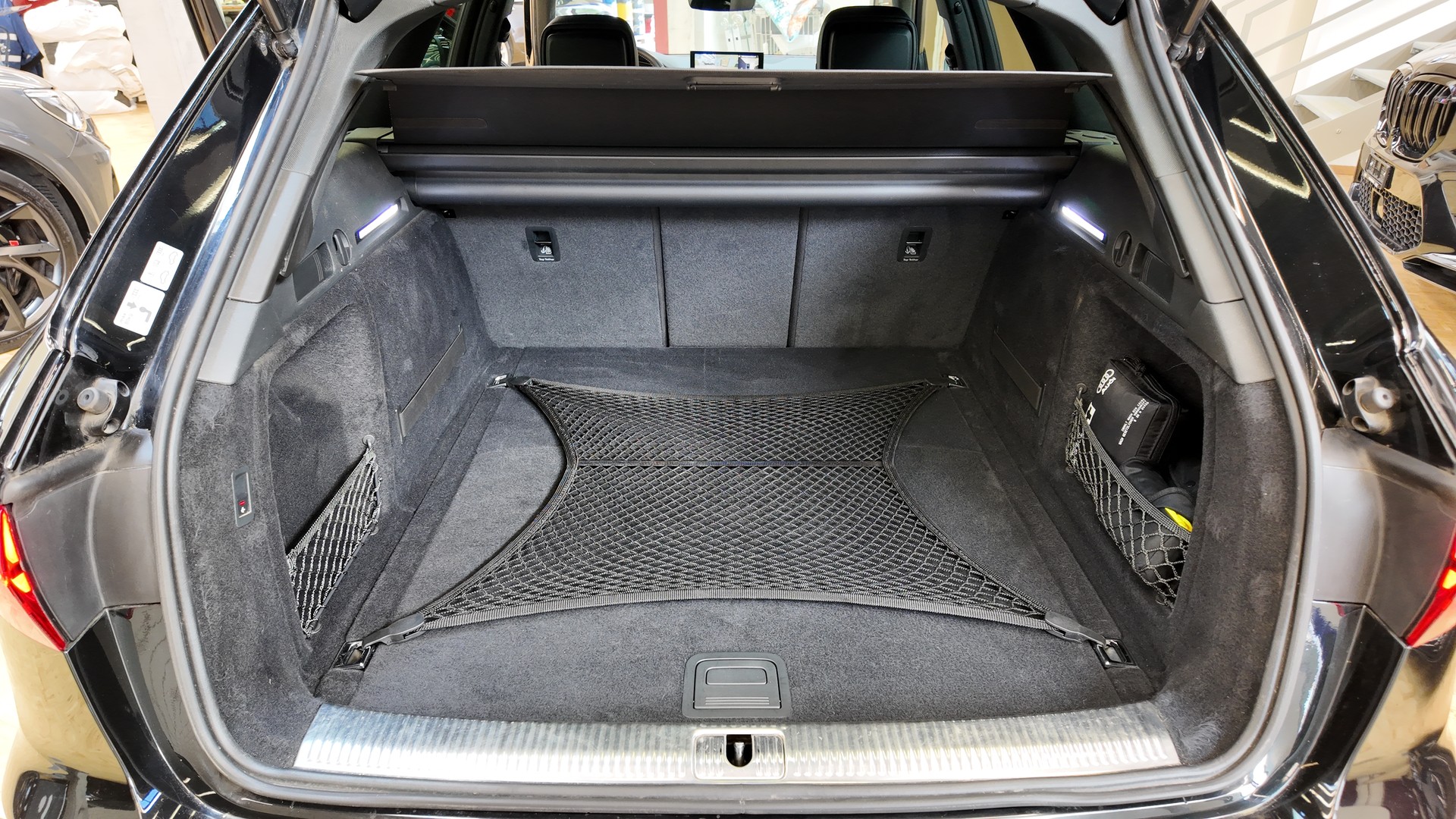 AUDI A4 Avant 40 TDI S line quattro S-tronic-image-20