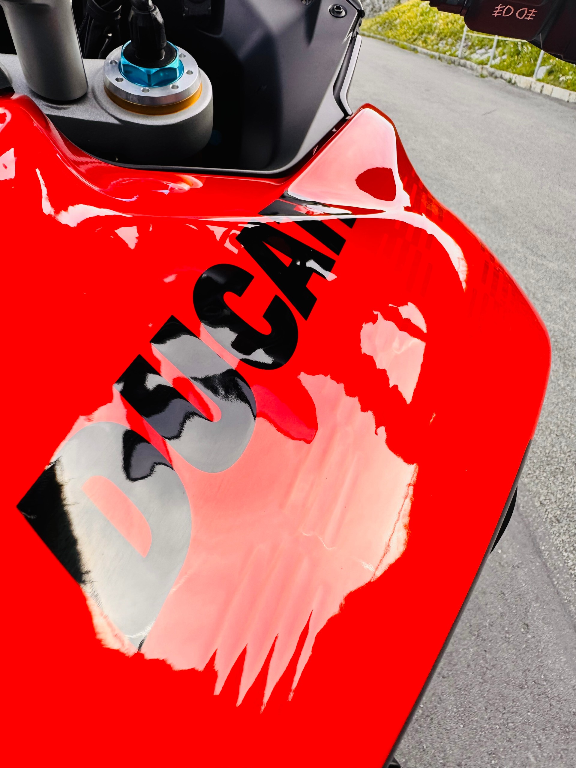 DUCATI Multistrada V4 Pikes Peak-image-5