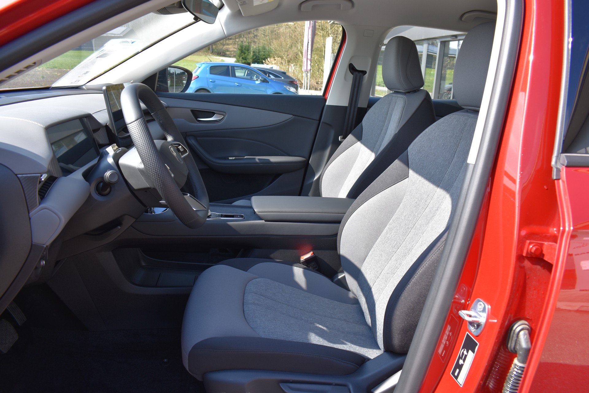 MG S5 EV 64kWh Comfort-image-11