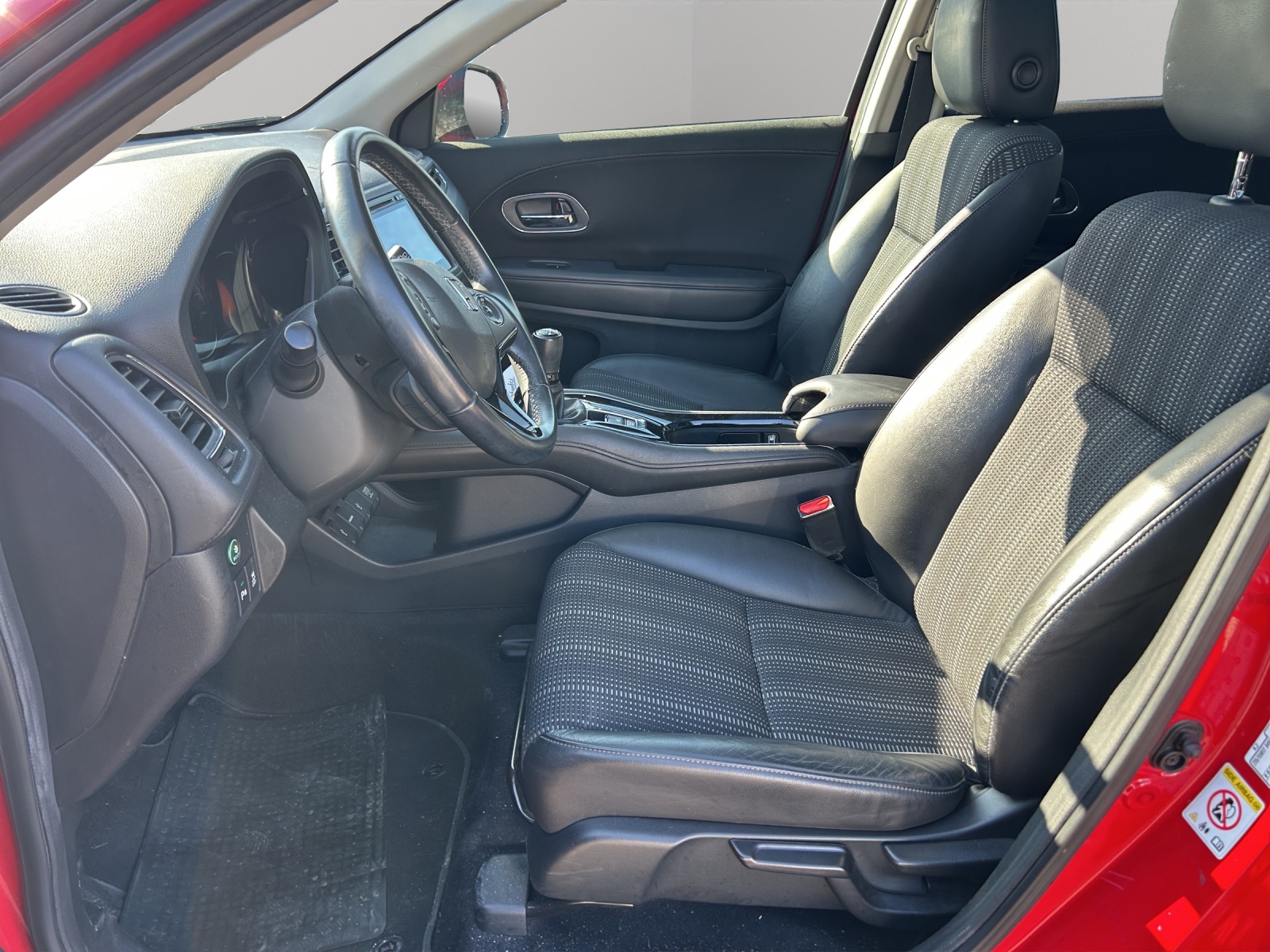 HONDA HR-V 1.6i-DTEC Executive-image-10