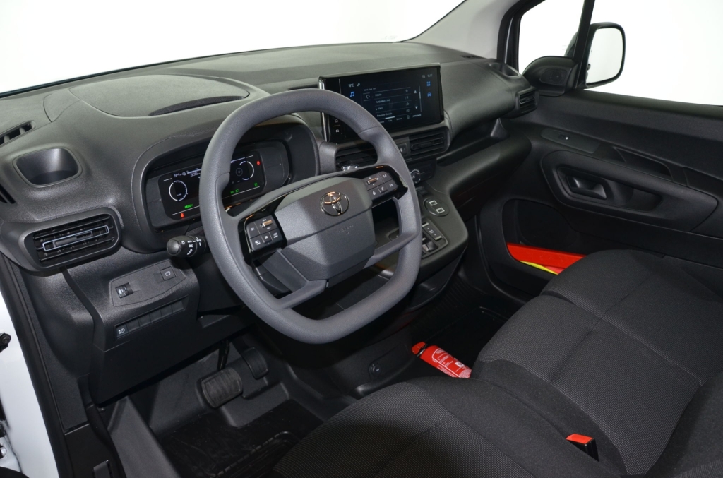 TOYOTA Proace City Van EV Advanced Long L2-image-9