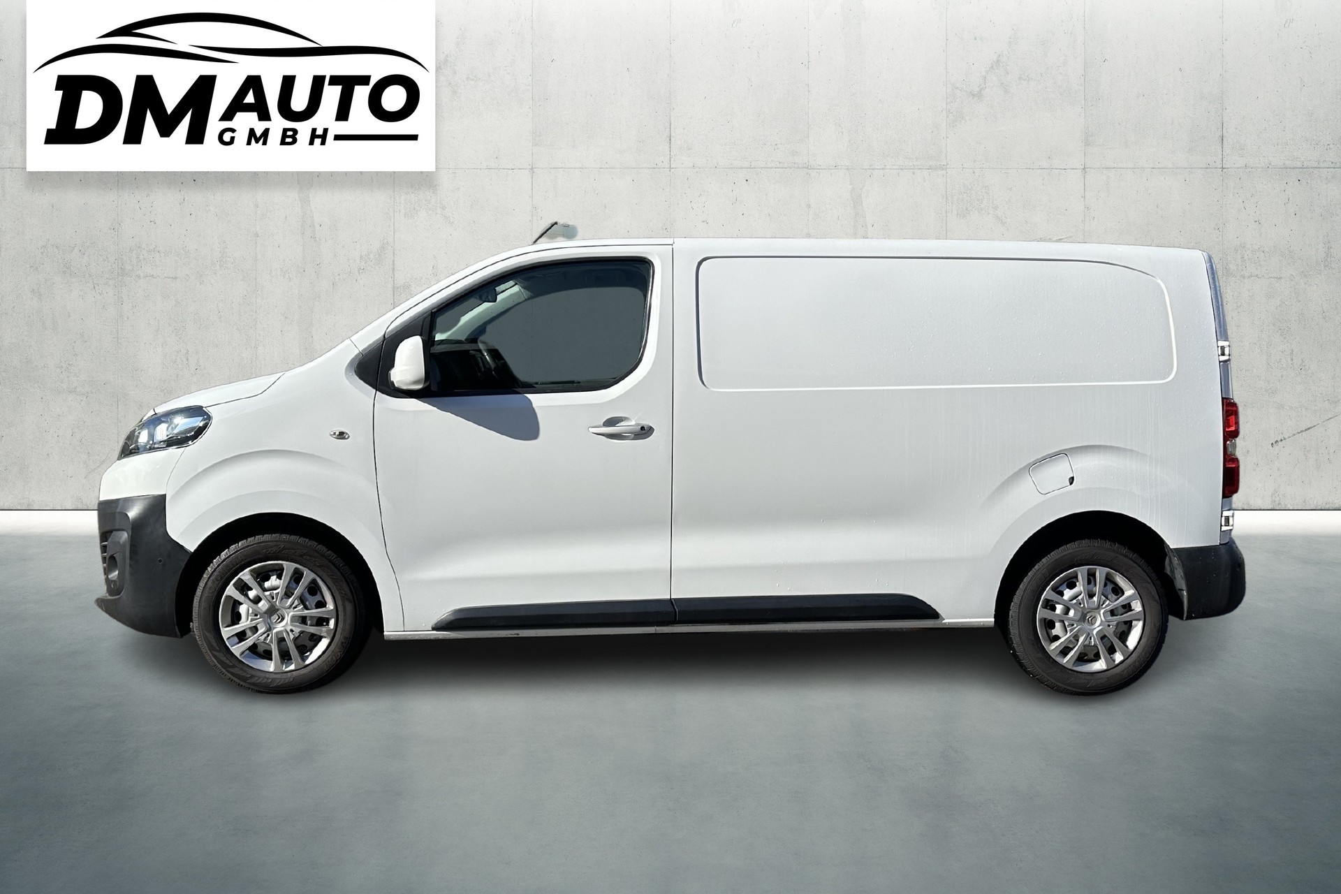 CITROEN Jumpy 2.0 BlueHDi 120 S&S M Attraction-image-1