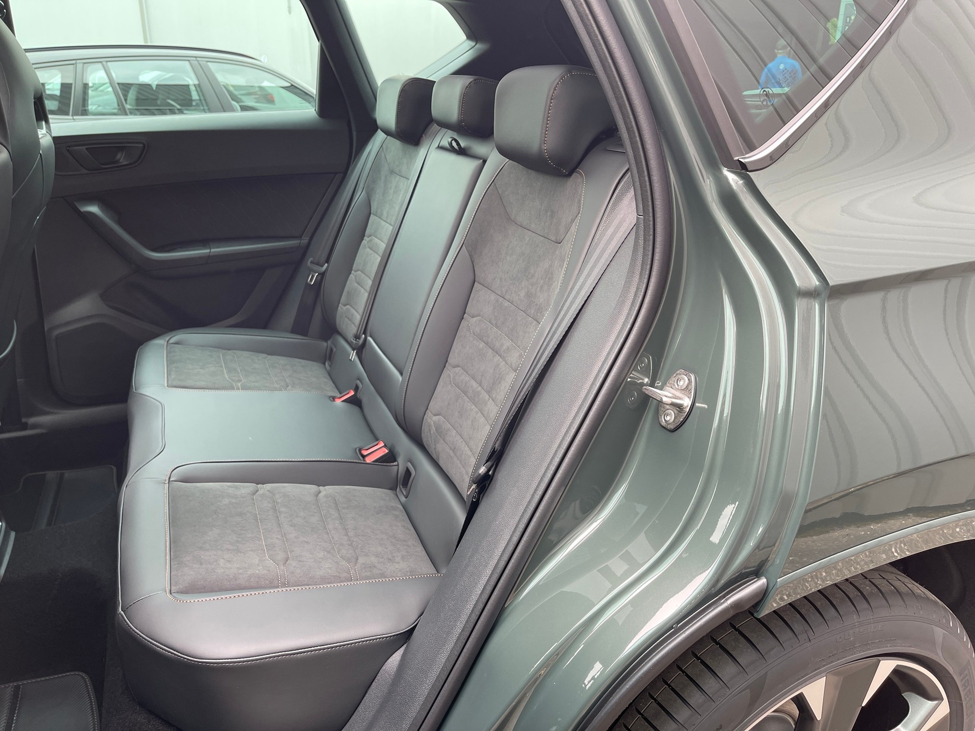 CUPRA Ateca 2.0TSI Inicio 4Drive DSG-image-5