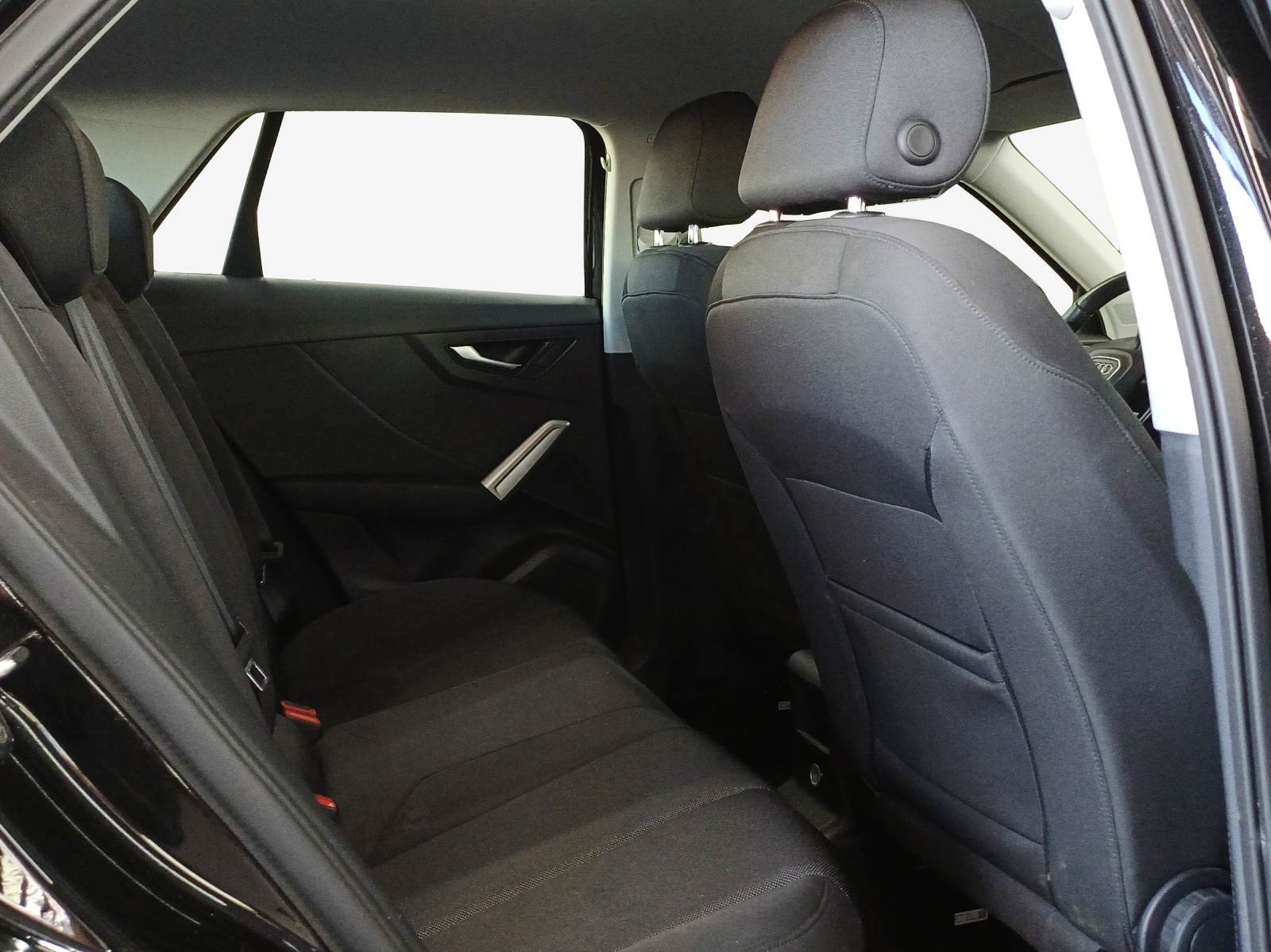 AUDI Q2 40 TFSI Attraction quattro S-tronic-image-13