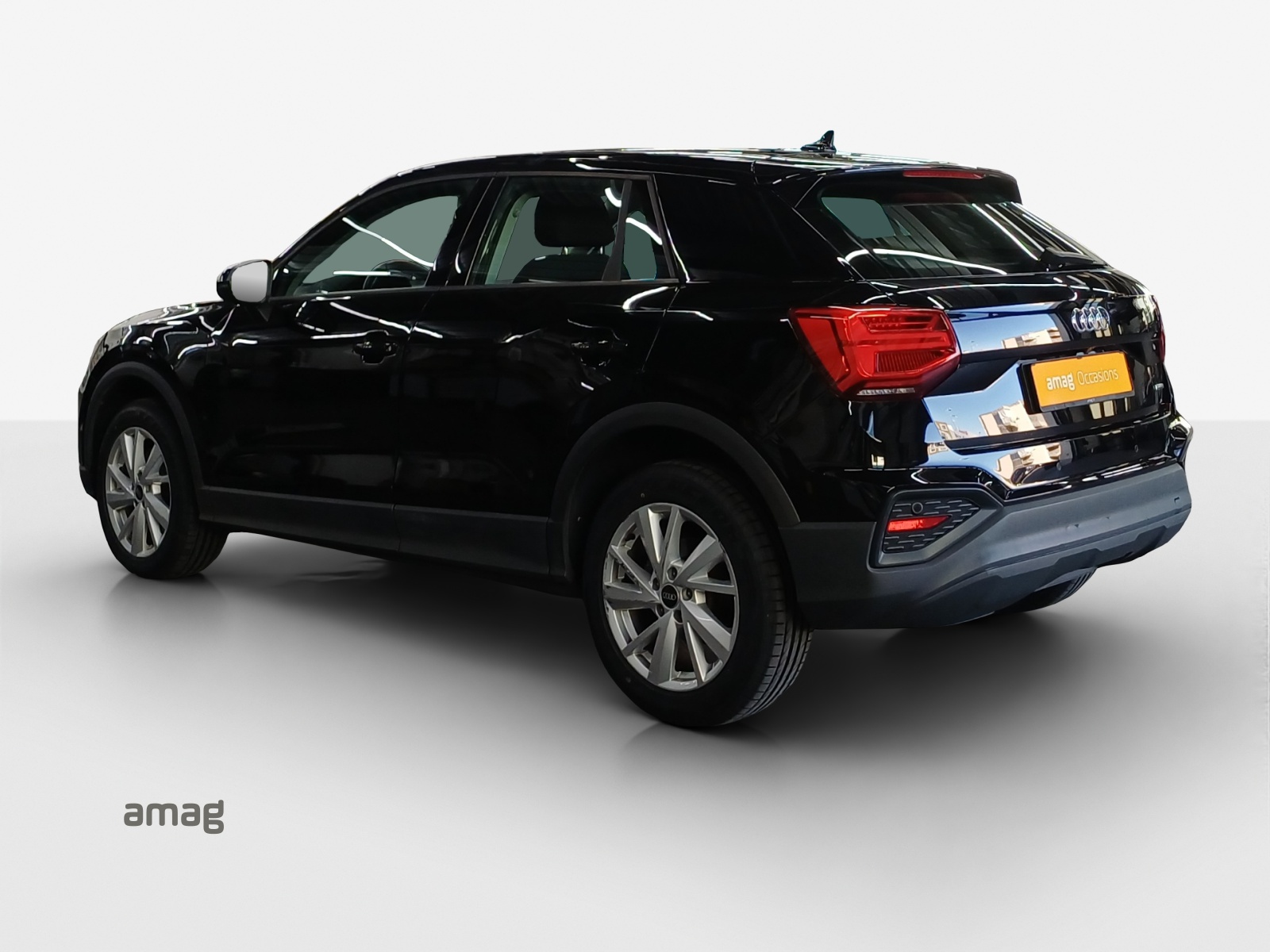 AUDI Q2 40 TFSI Attraction quattro S-tronic-image-2